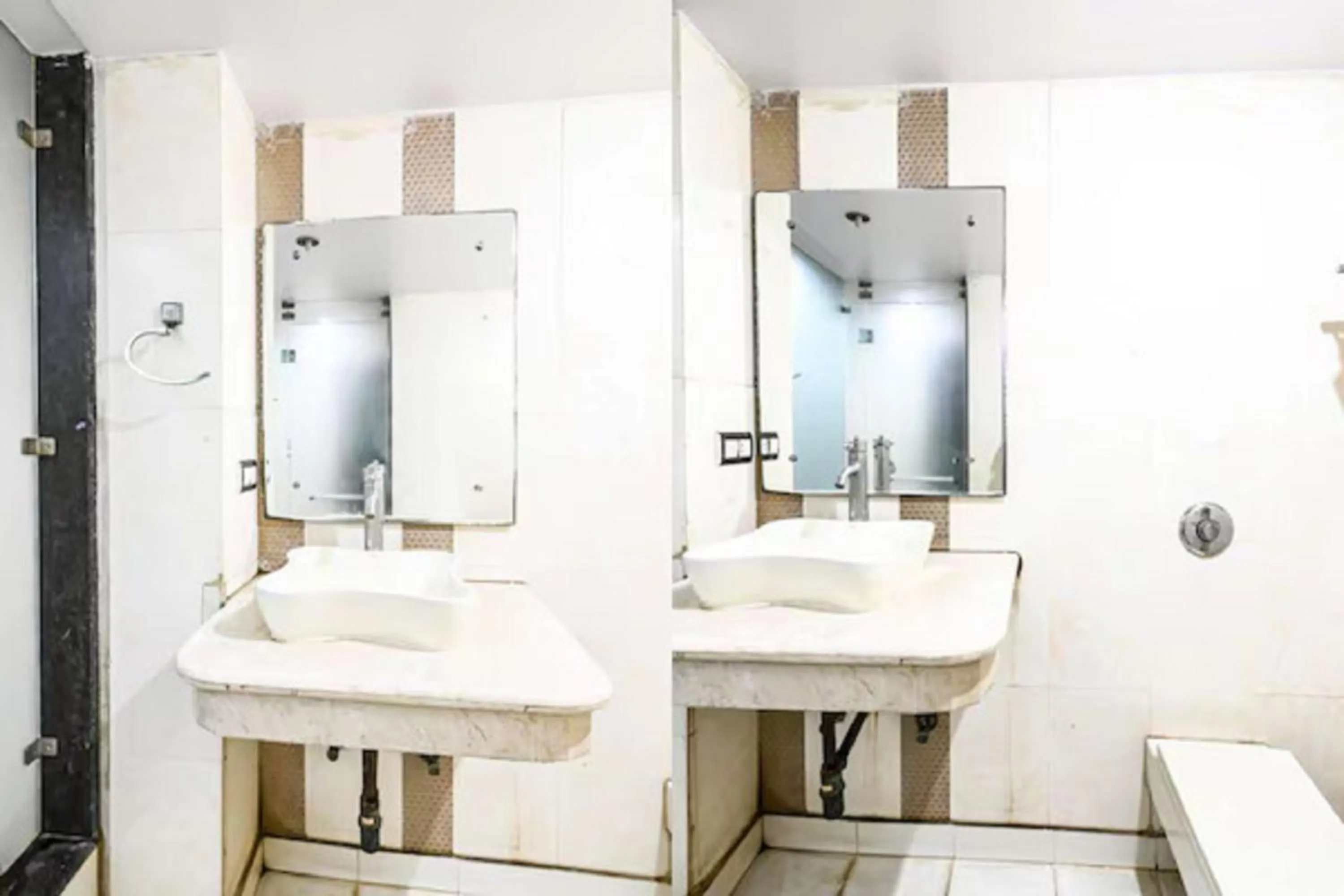 Shower, Bathroom in Hotel Shivdev International