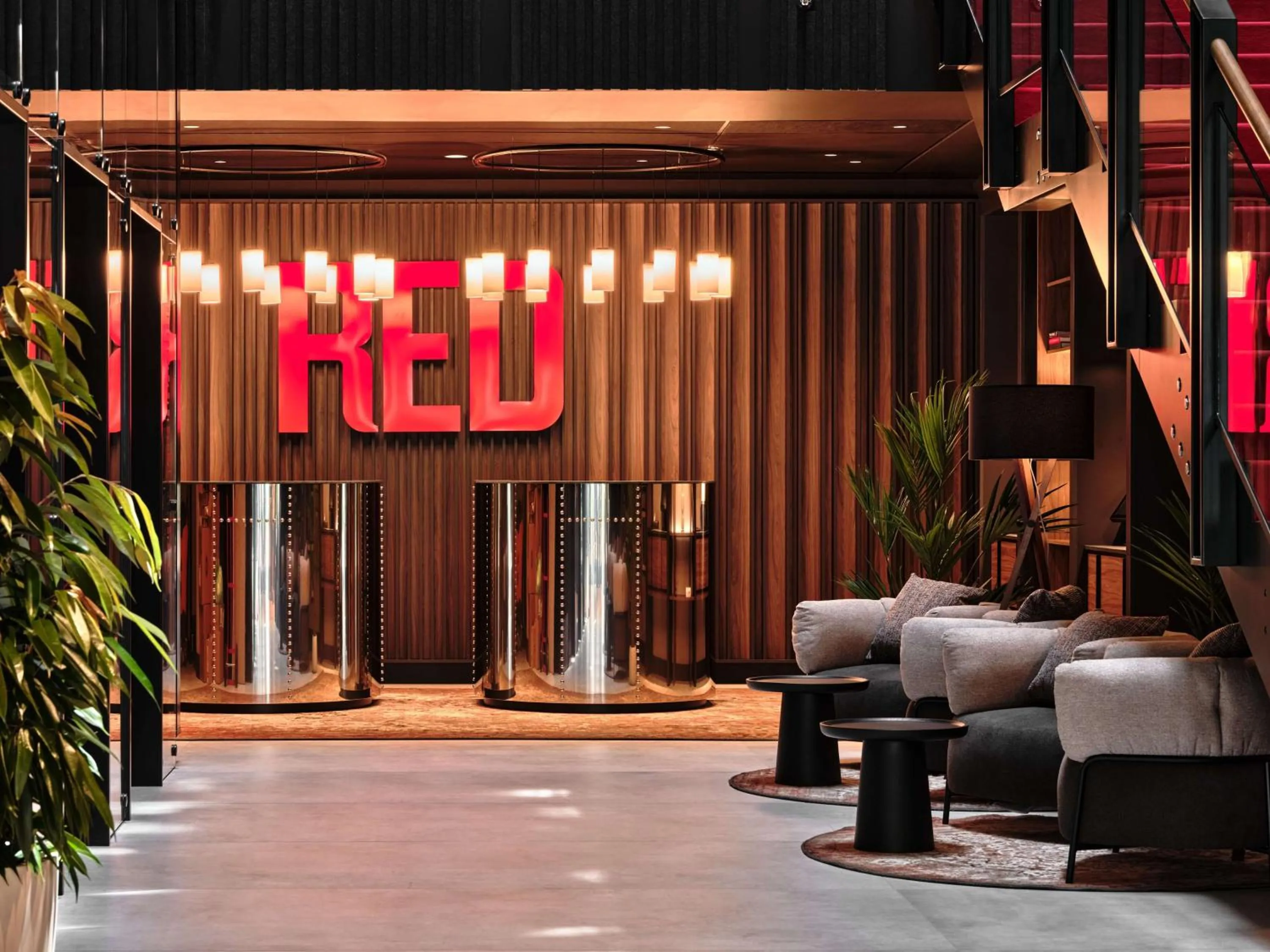 Lobby or reception in Radisson RED Hotel & Radisson RED Apartments, Kraków