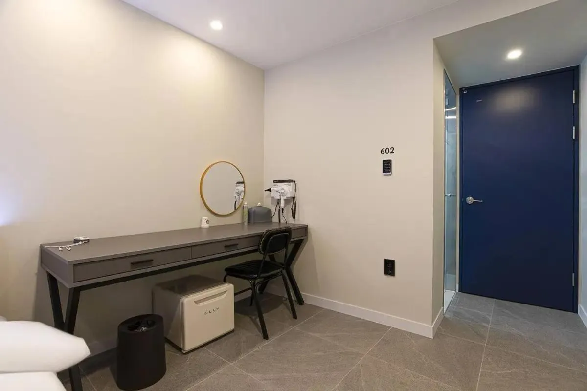 Photo of the whole room in Brown Dot Hotel Suwon Jeongja Branch