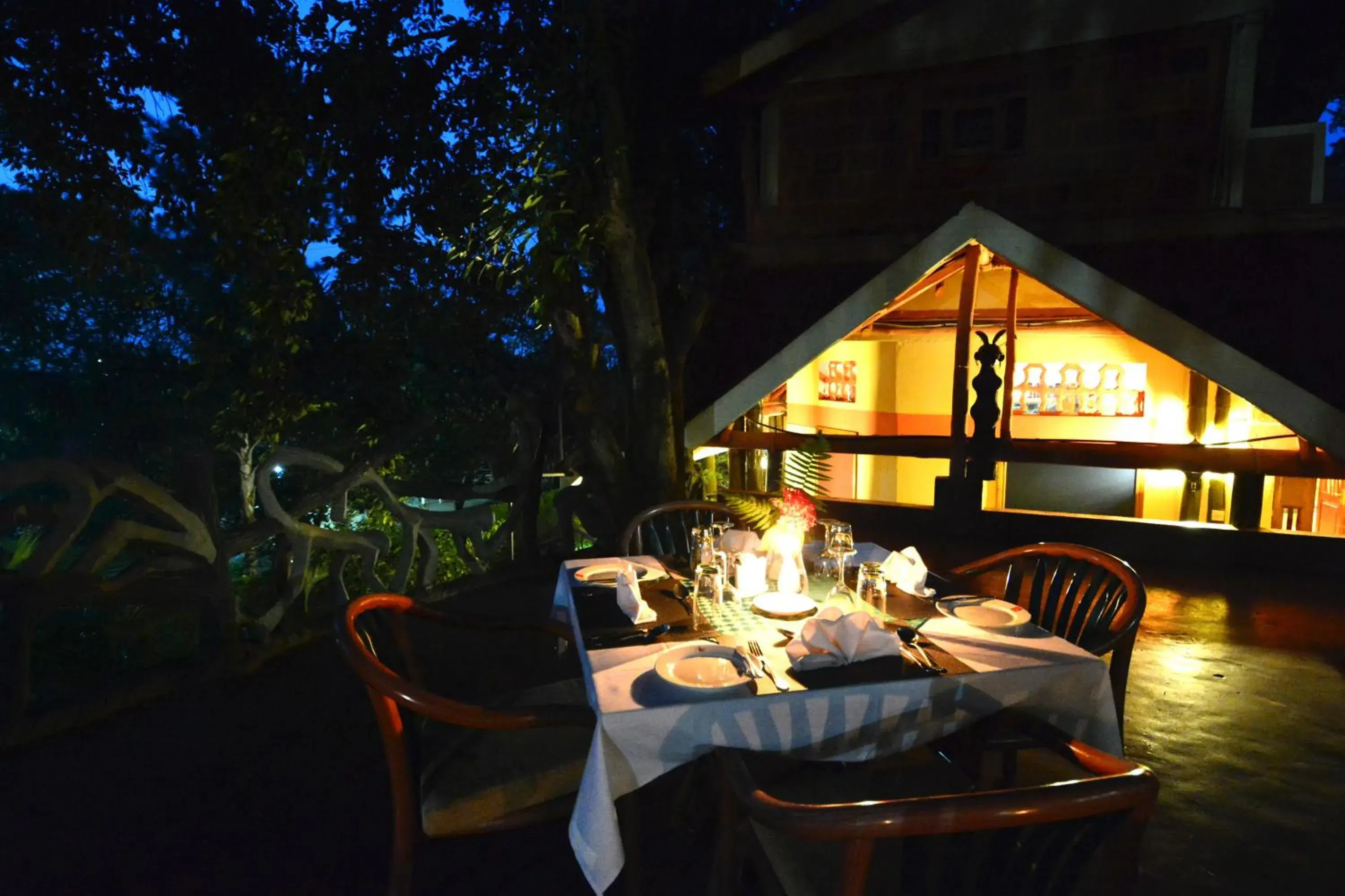 Property building in Forest Cottages Property building in Forest Cottages