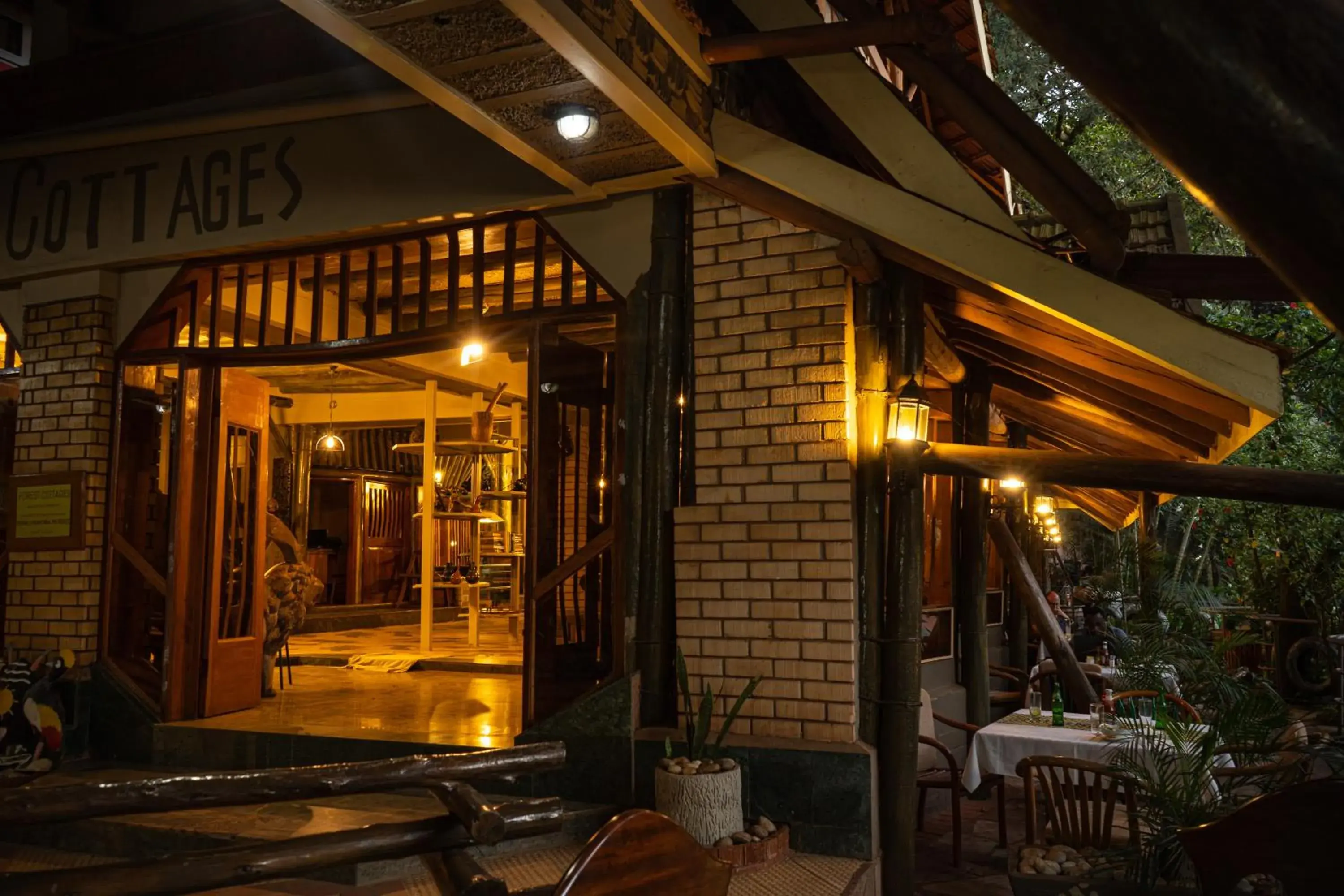 Property building in Forest Cottages Property building in Forest Cottages