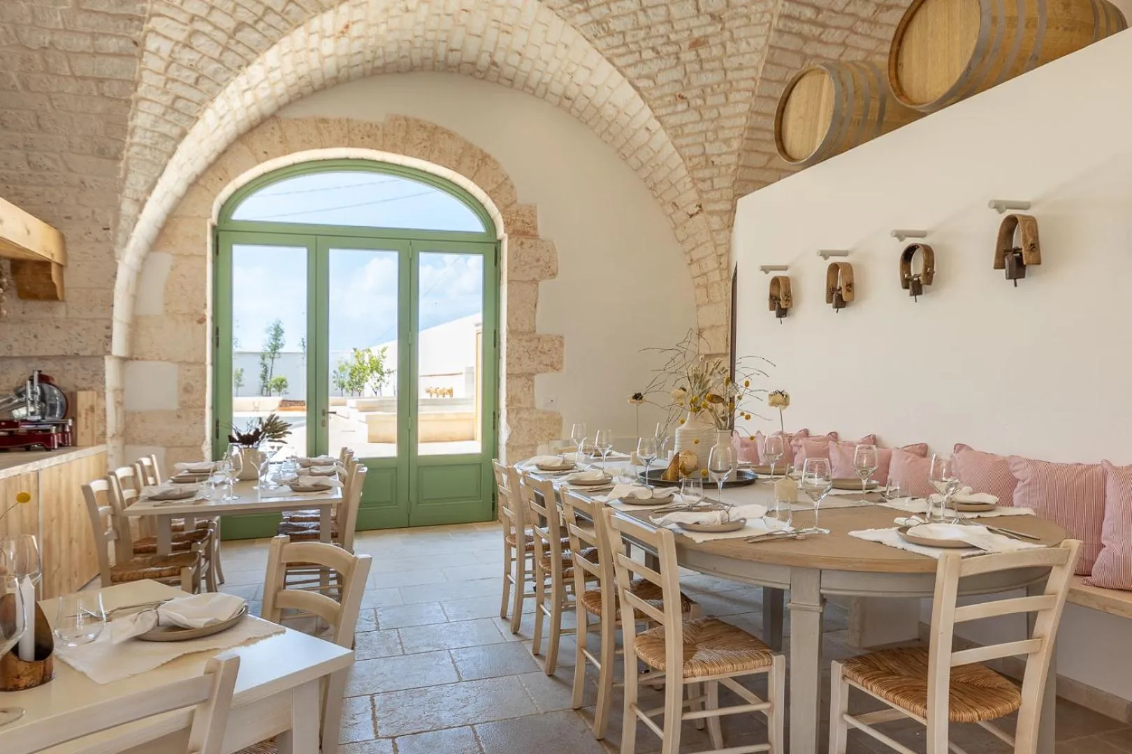 Restaurant/places to eat in Masseria Valentina
