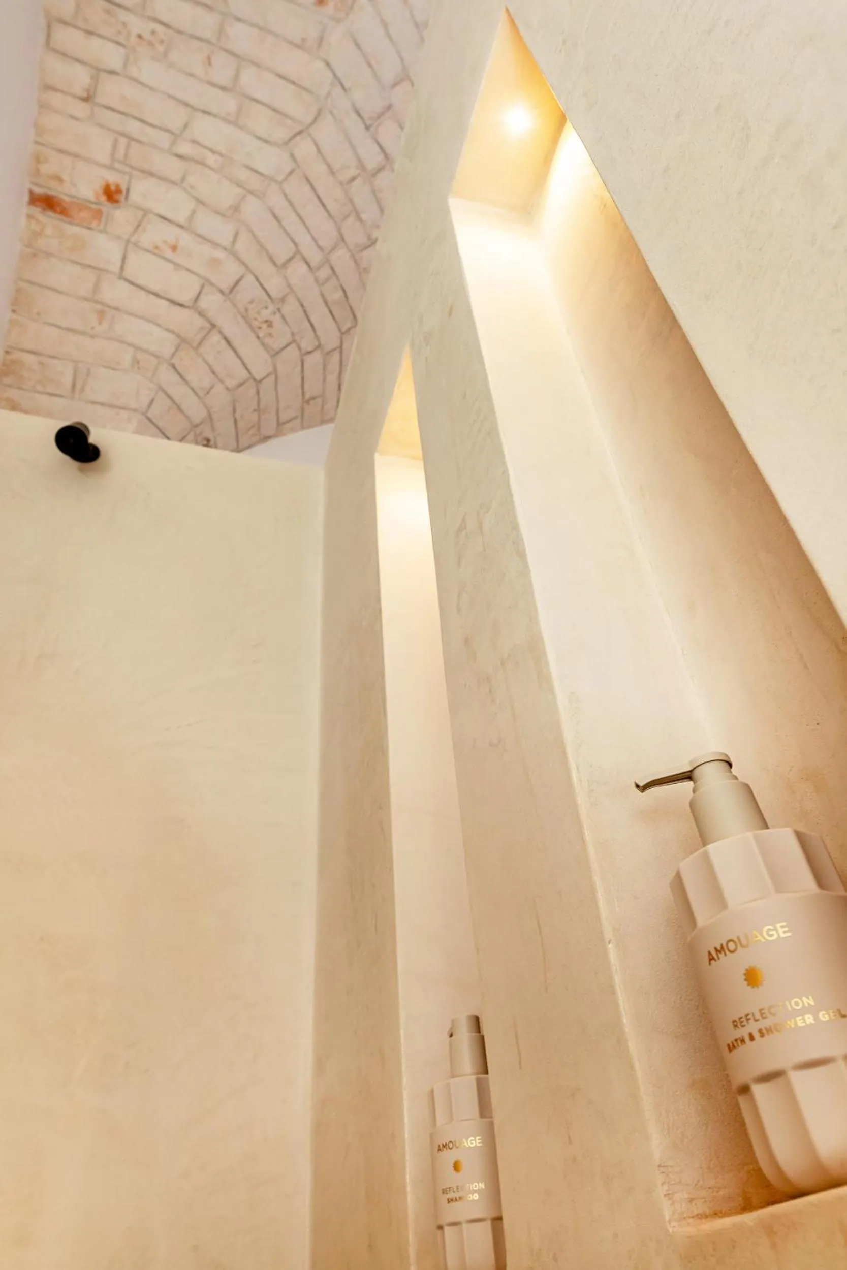 Shower in Masseria Valentina