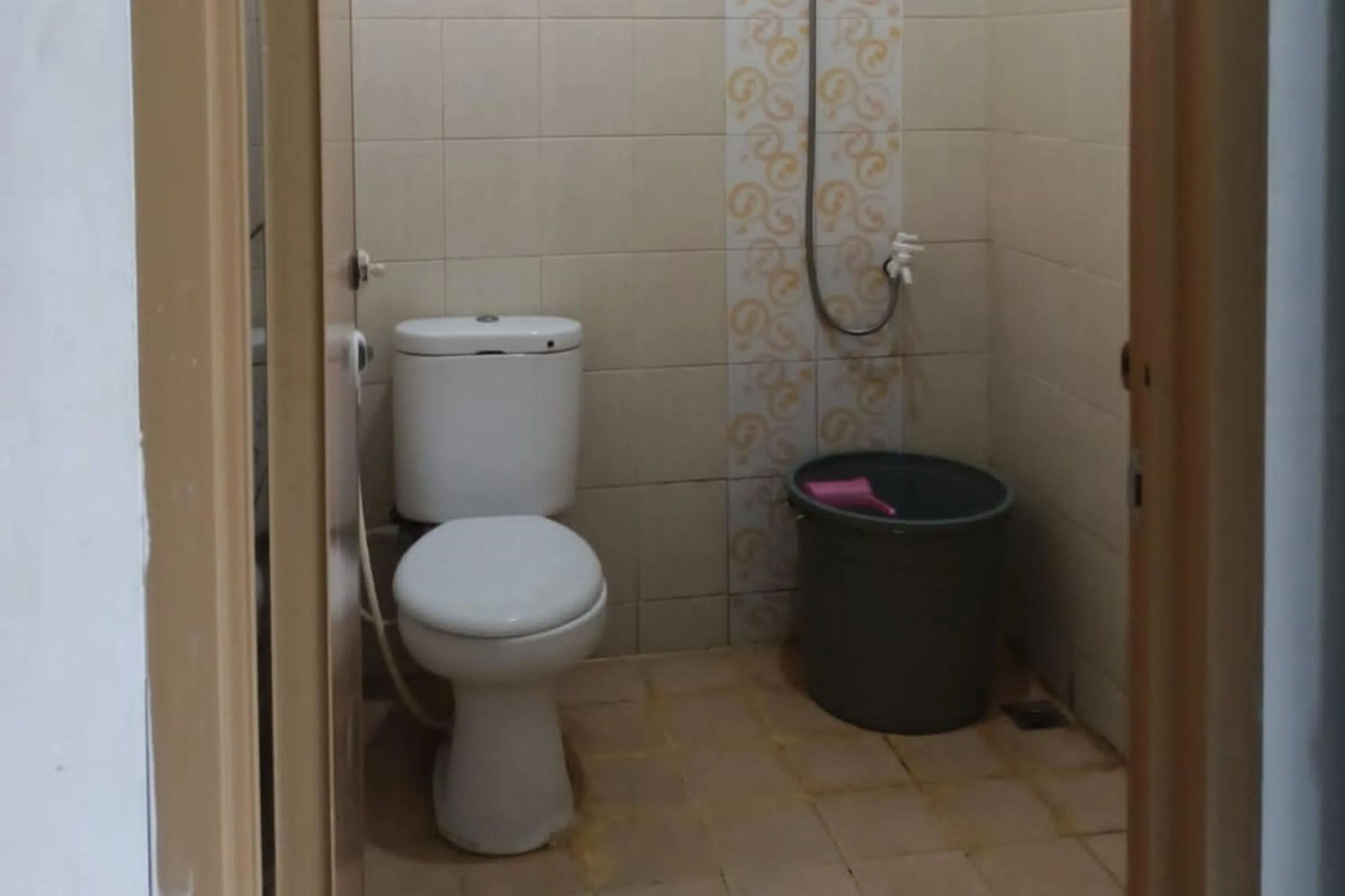 Bathroom in Hotel O Kng Homestay Syariah