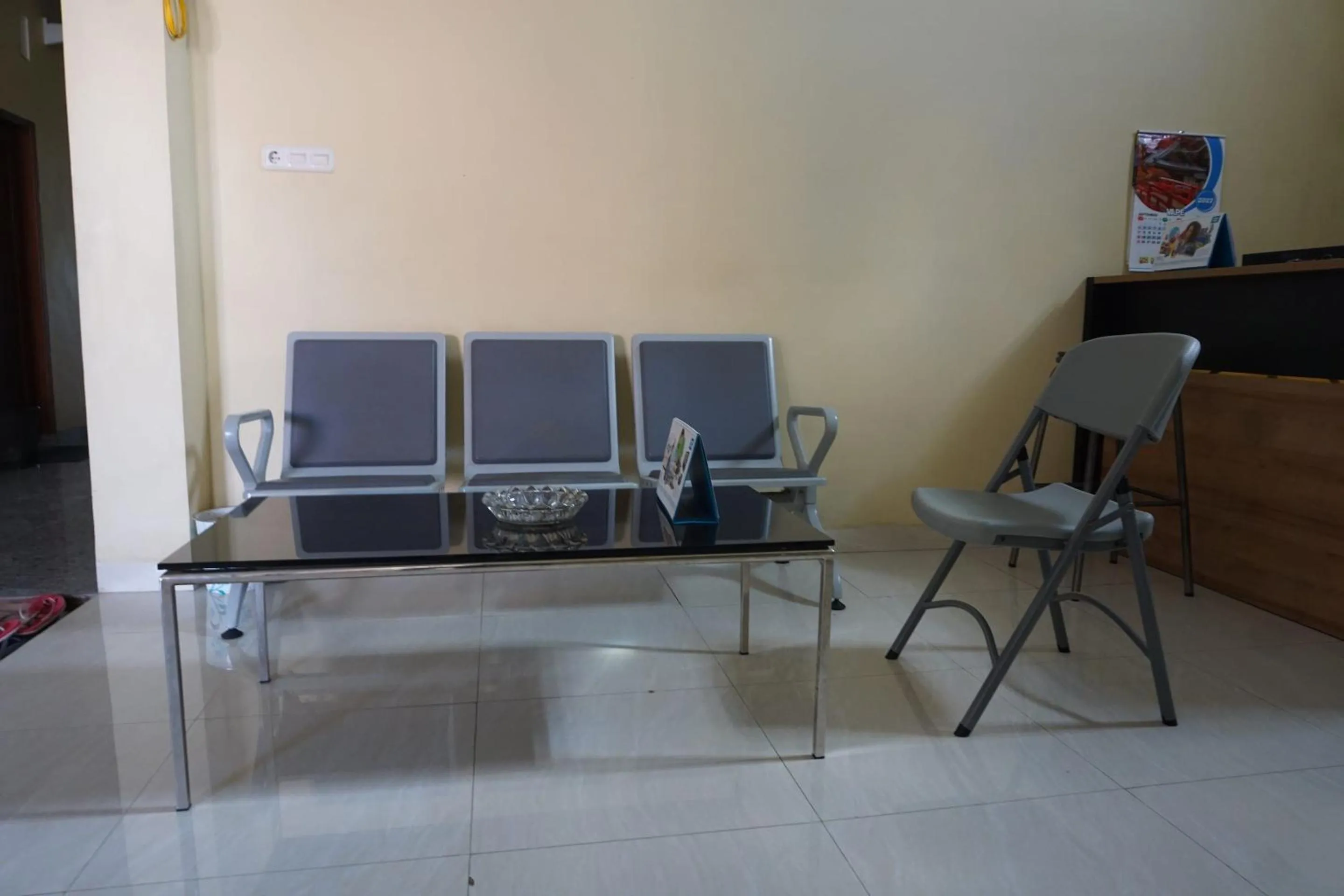 Lobby or reception in Hotel O Athirah Kost Near Permandian Wisata Istana Mappala