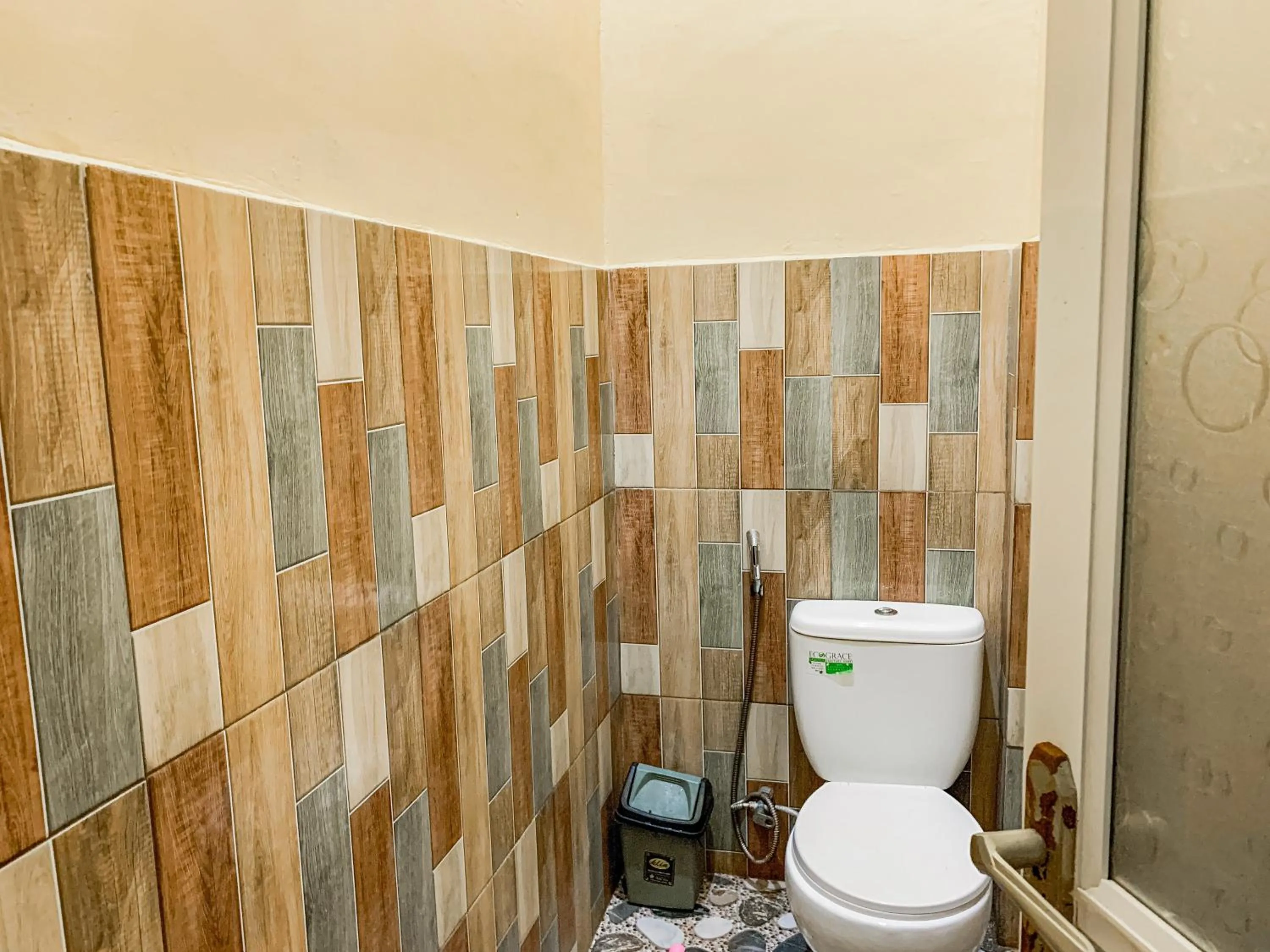 Bathroom in Hotel O Atifah Homes