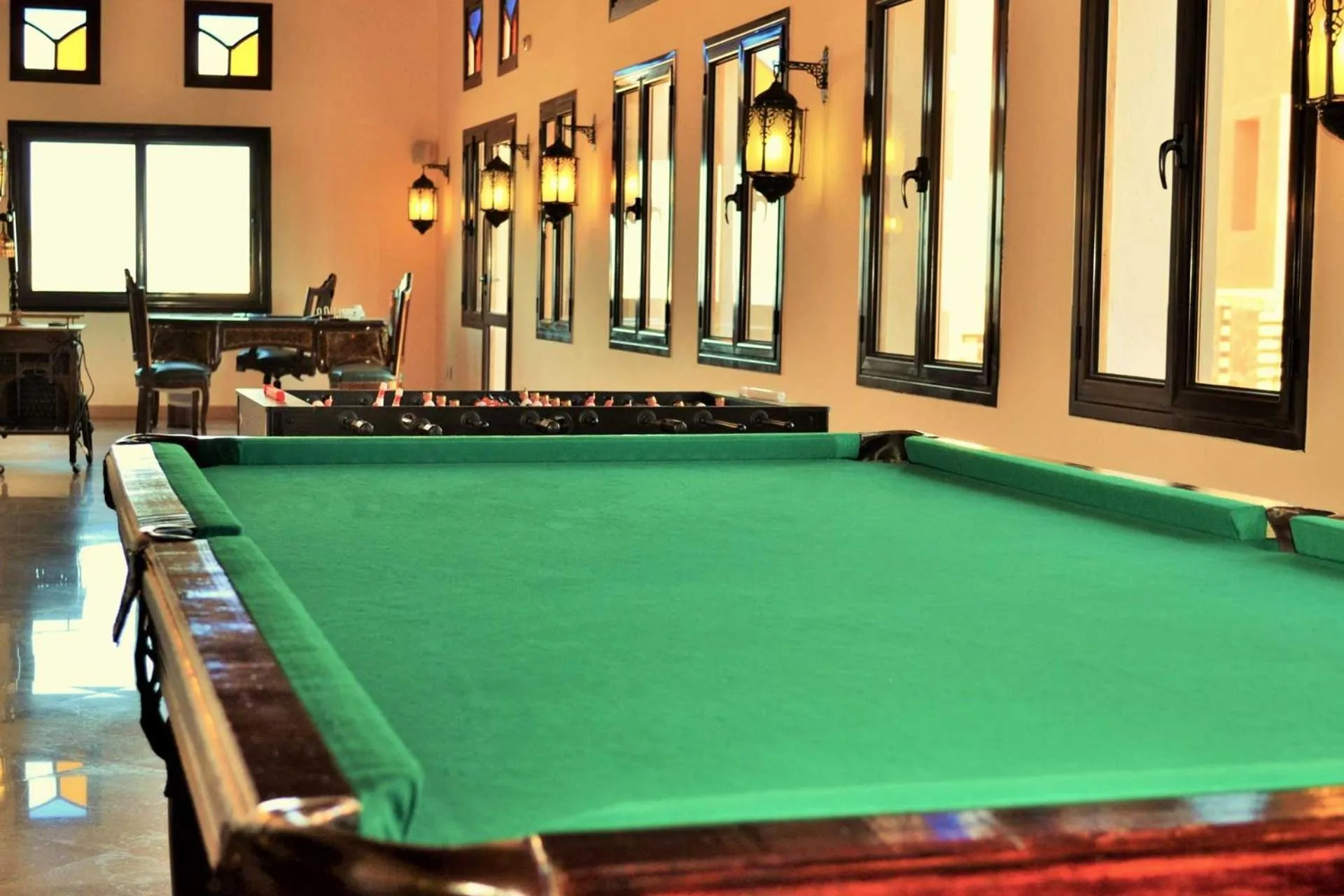 Rohanou Beach Resort