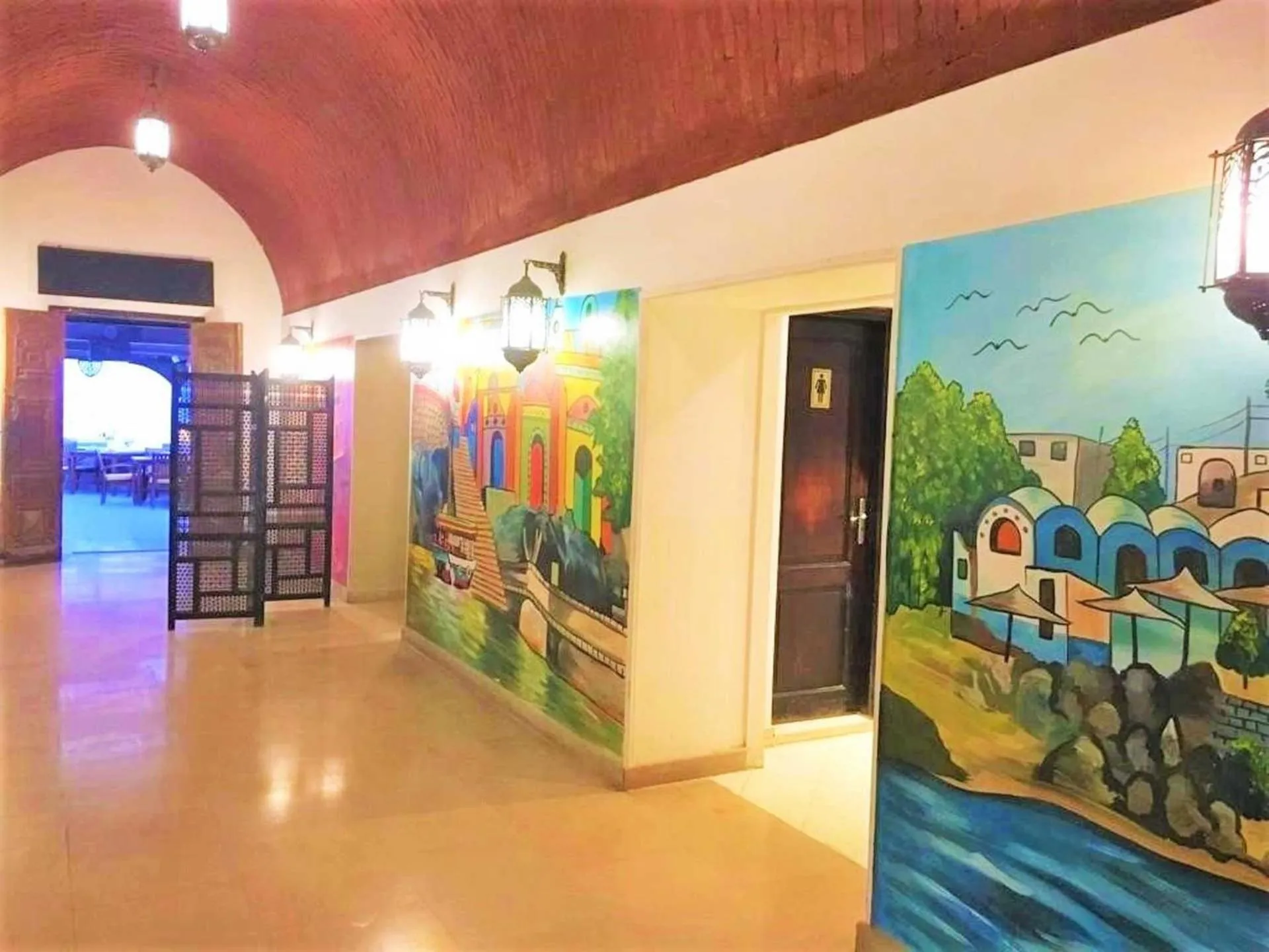 Rohanou Beach Resort