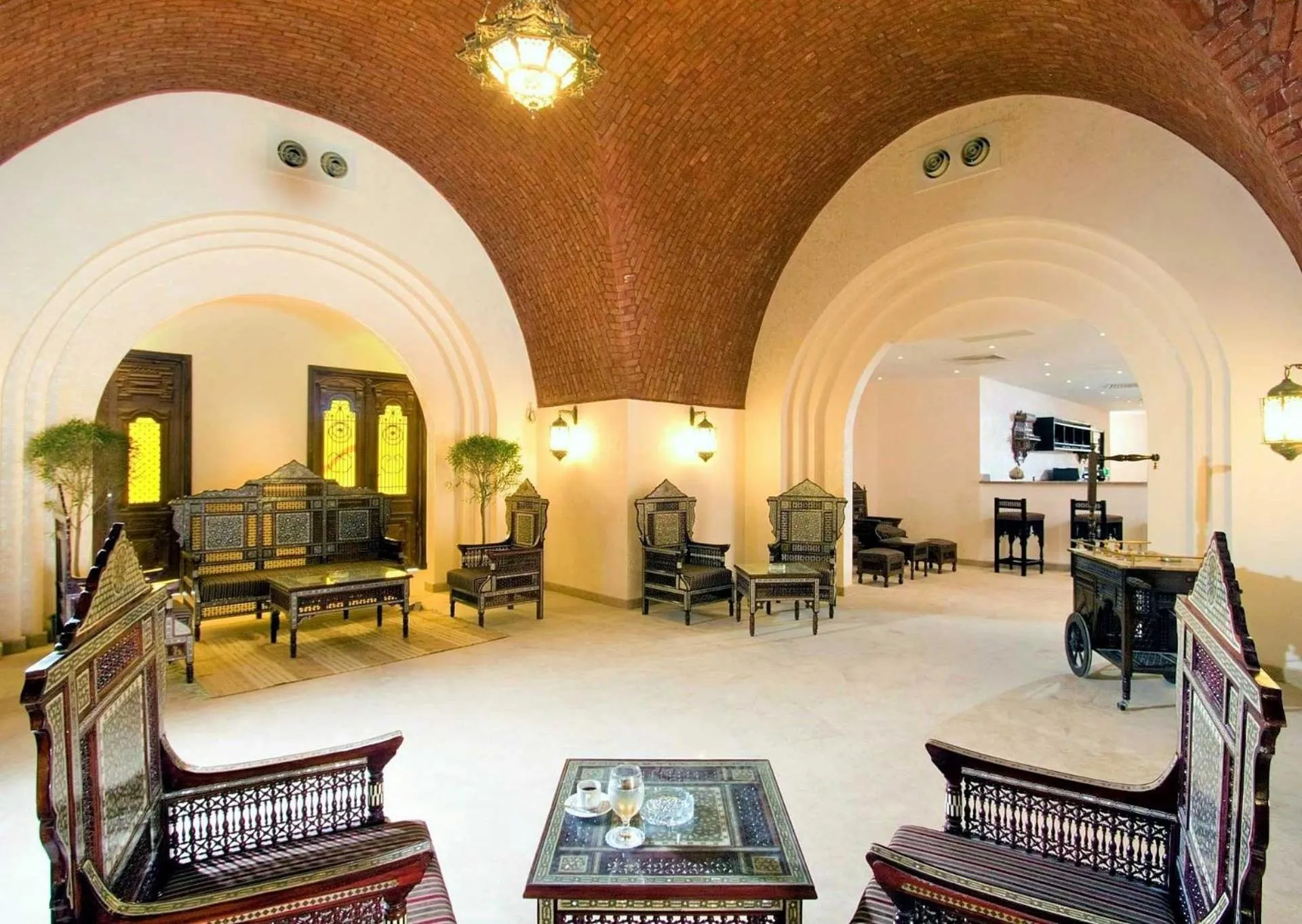 Rohanou Beach Resort