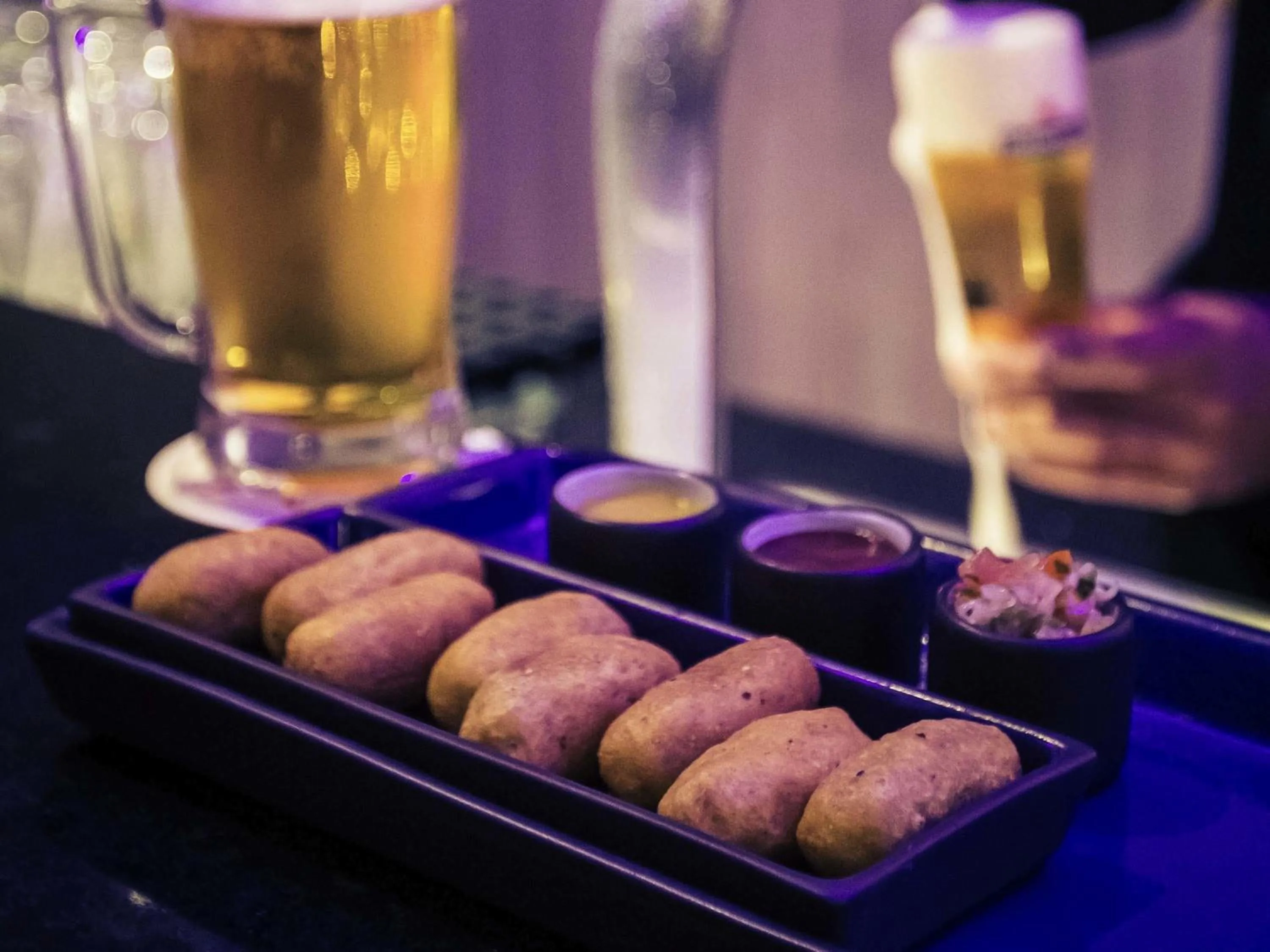 Lounge or bar in Mercure Sao Jose dos Campos