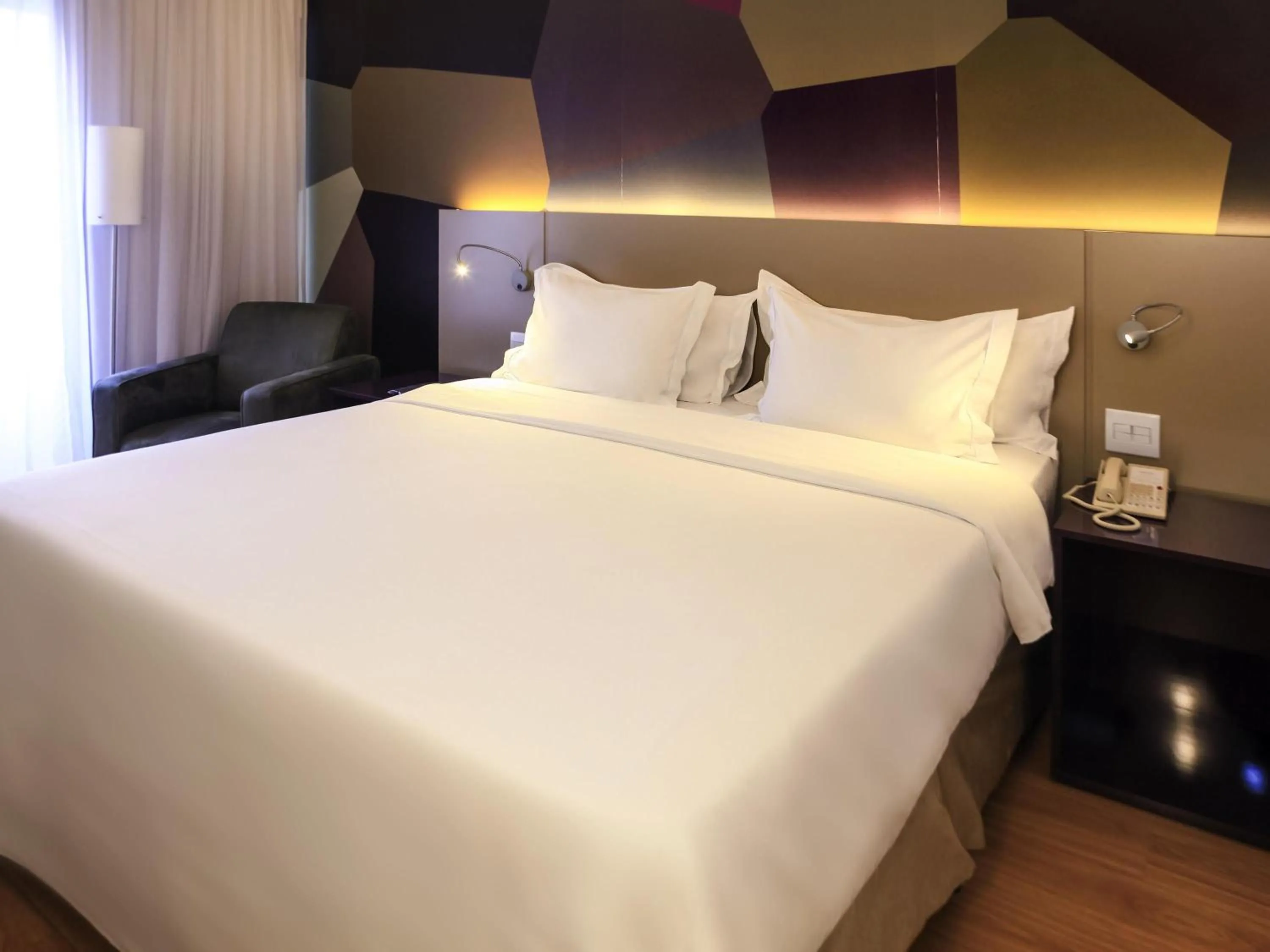 Bedroom, Bed in Mercure Sao Jose dos Campos