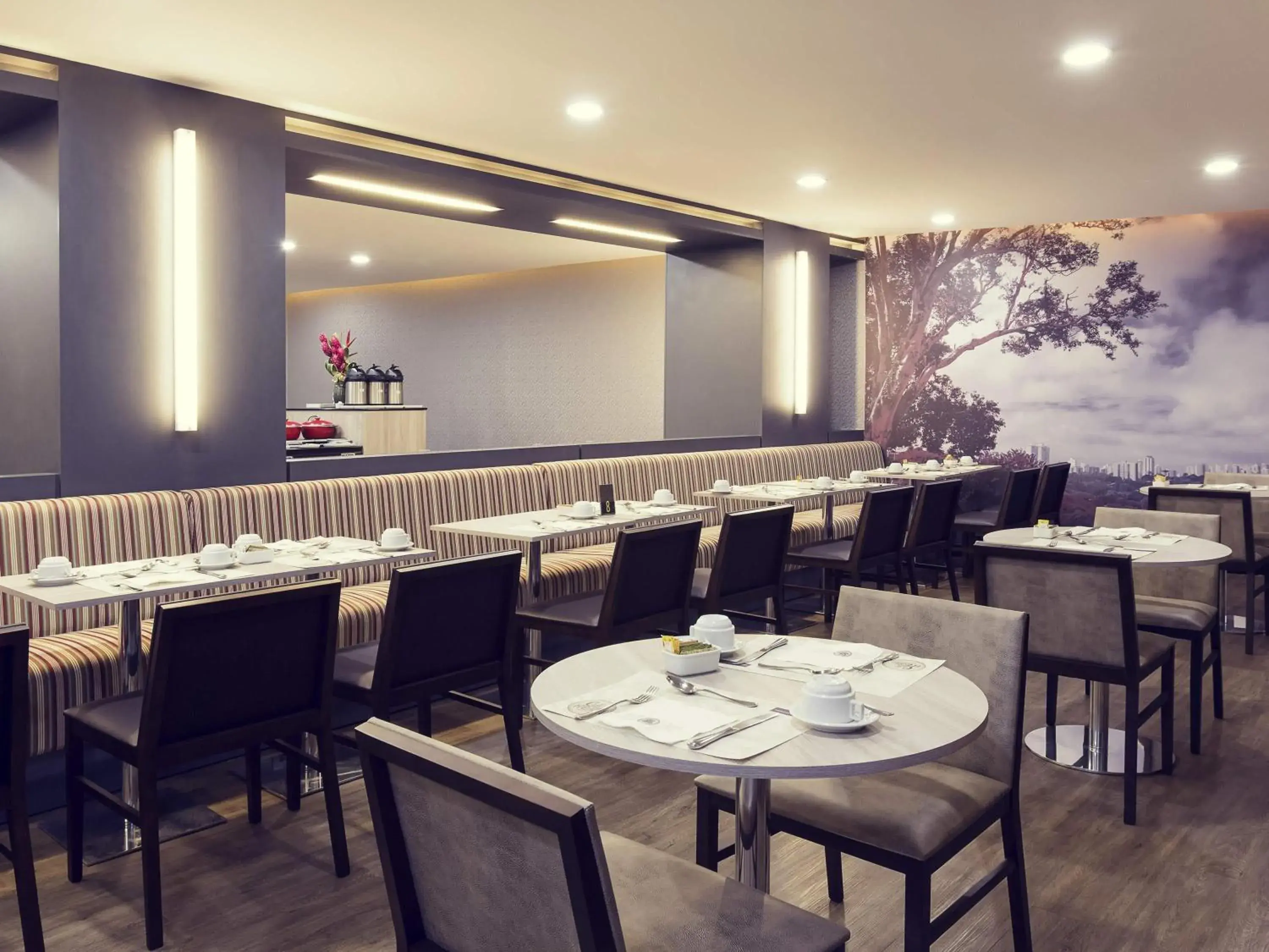 Restaurant/places to eat in Mercure Sao Jose dos Campos Restaurant/places to eat in Mercure Sao Jose dos Campos