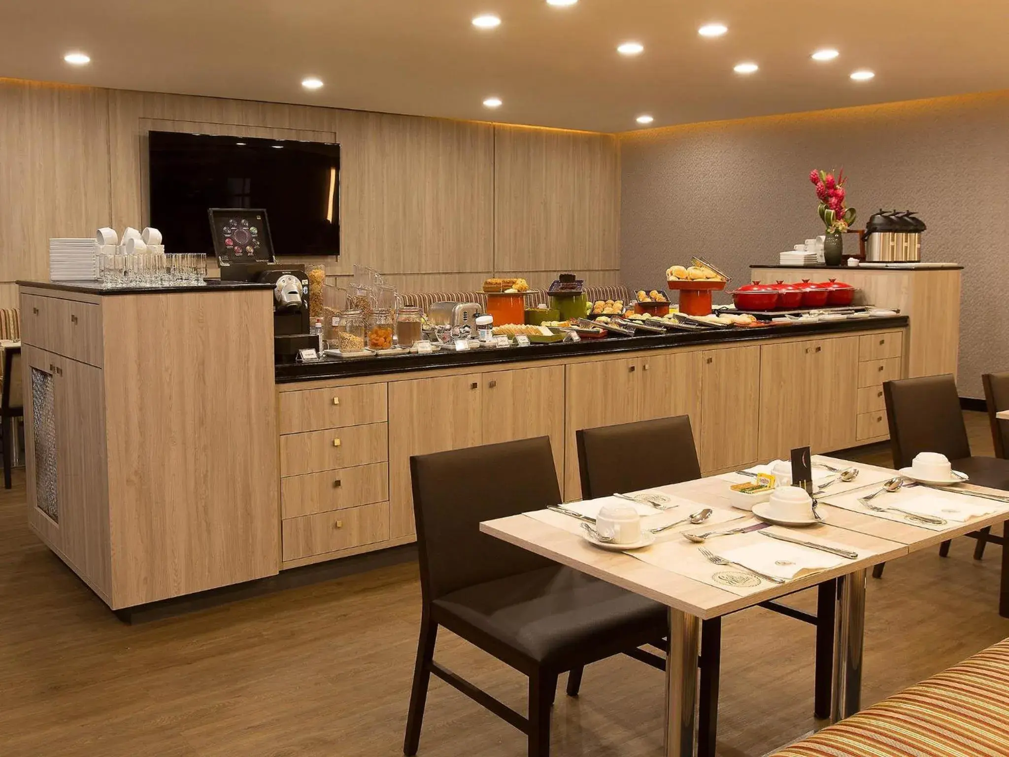 Restaurant/places to eat in Mercure Sao Jose dos Campos Restaurant/places to eat in Mercure Sao Jose dos Campos