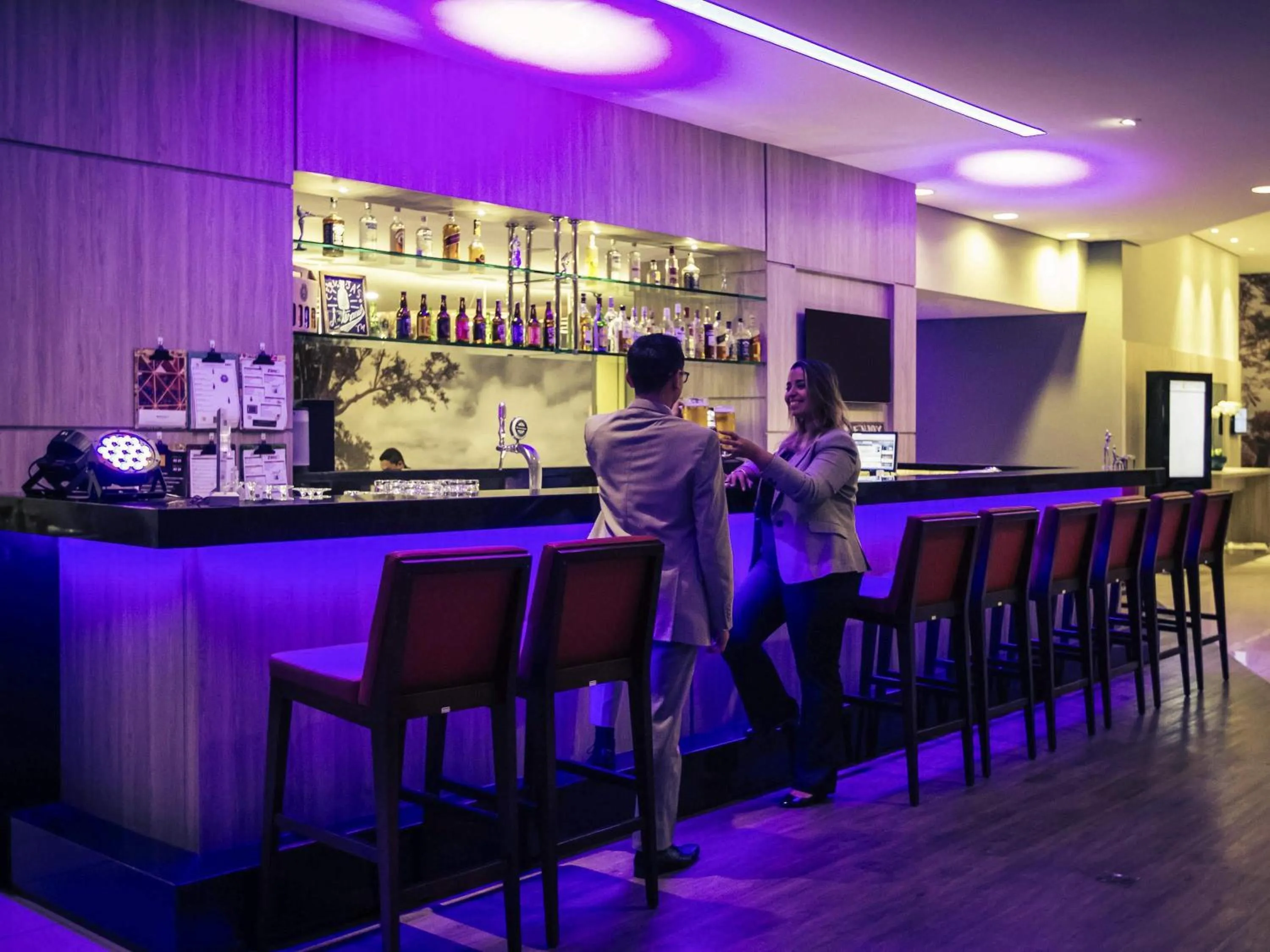 Lounge or bar in Mercure Sao Jose dos Campos
