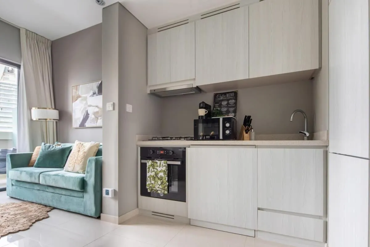 Kitchen or kitchenette in Frank Porter - Zada Tower