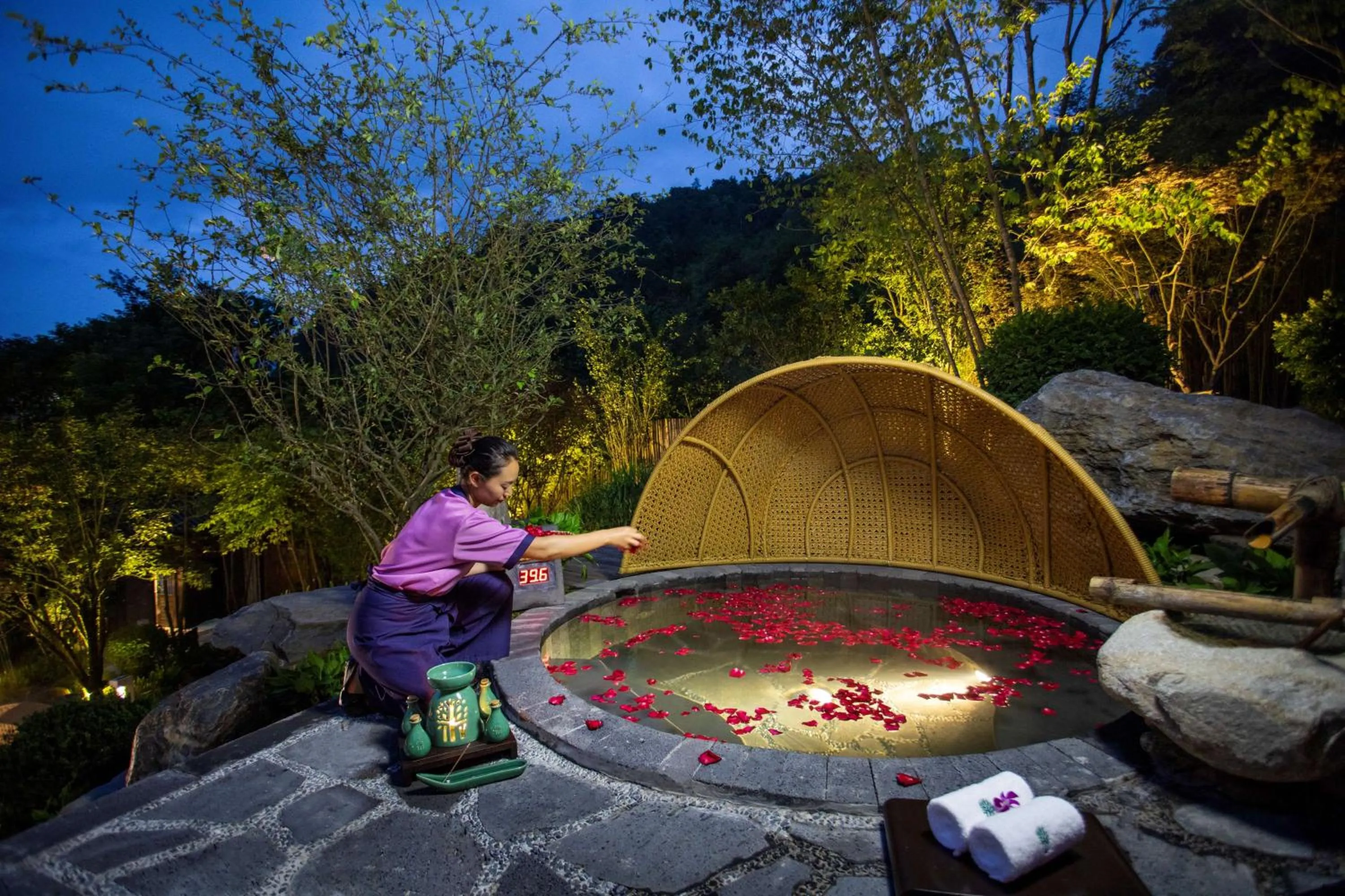 Property building in Banyan Tree Tengchong