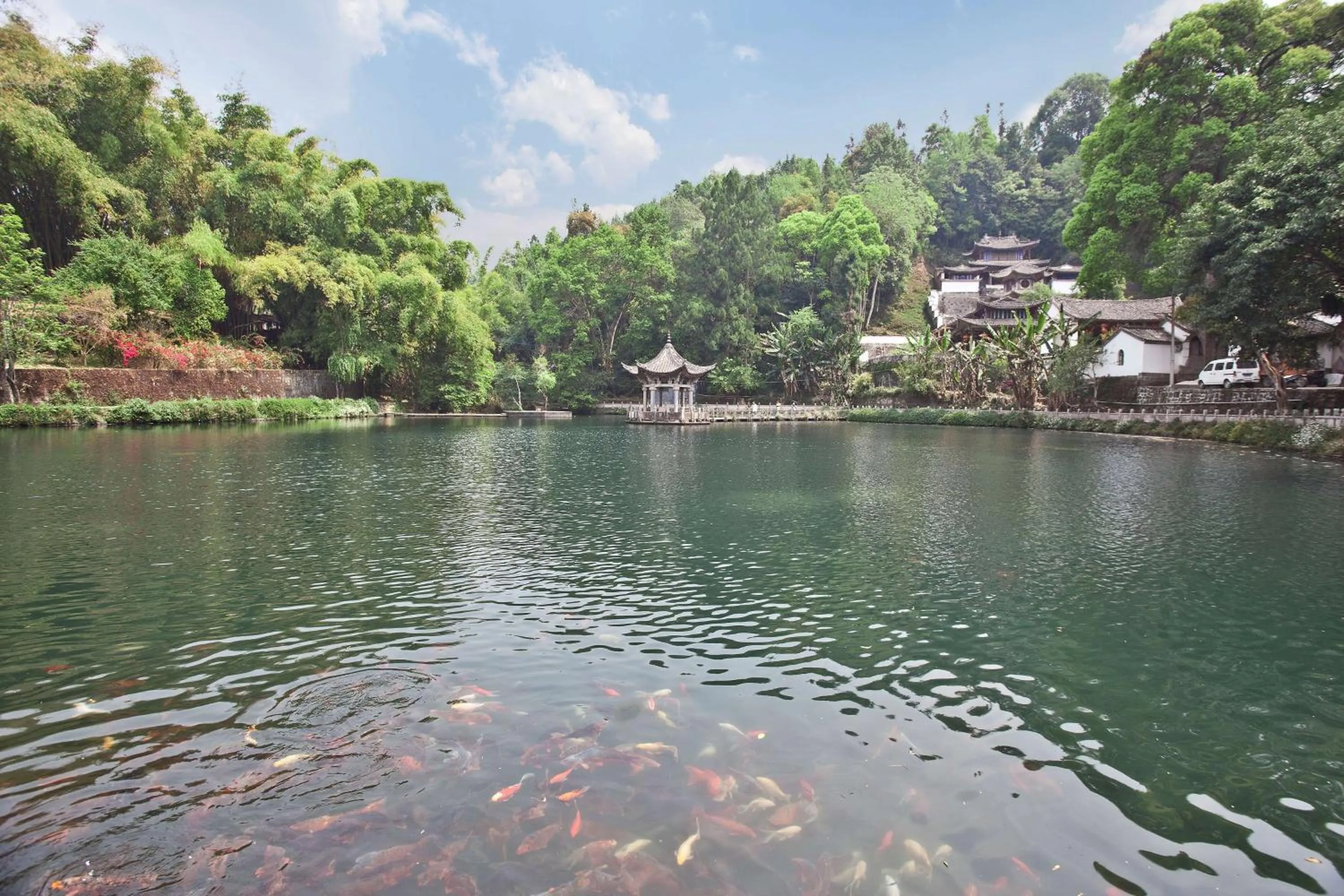 Property building in Banyan Tree Tengchong