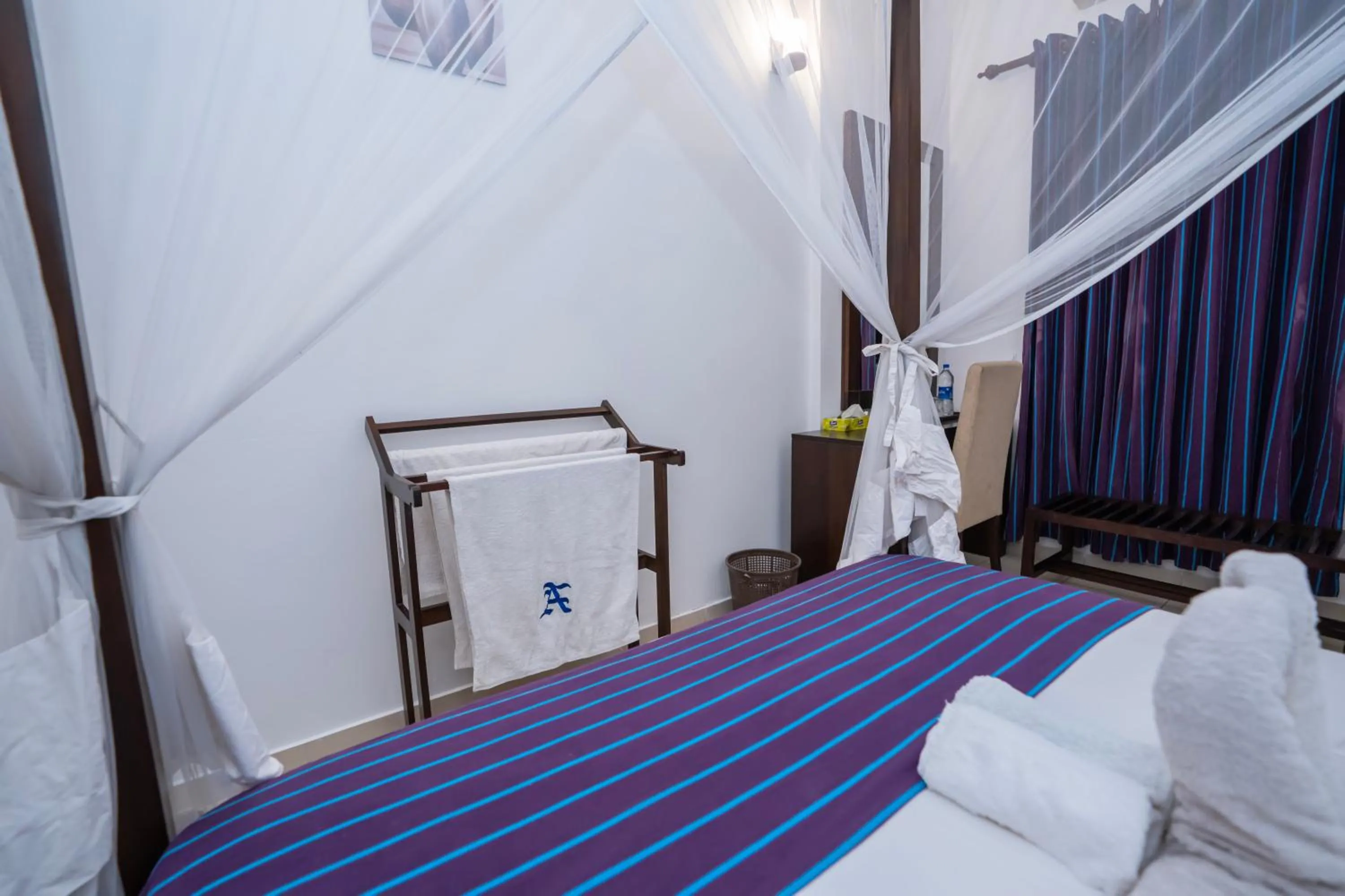 Bed in Albert Guest - Galle Fort