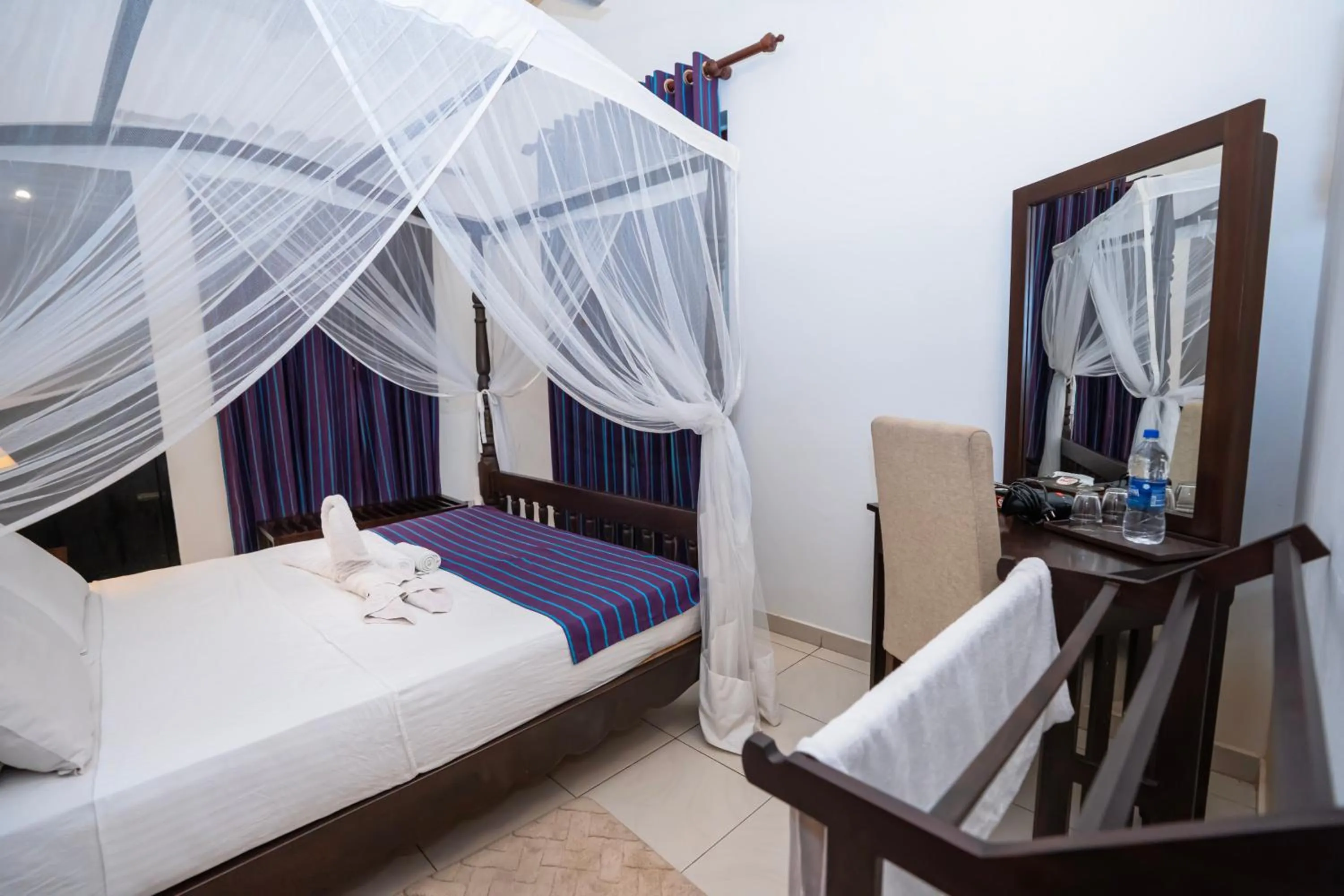 Bed in Albert Guest - Galle Fort