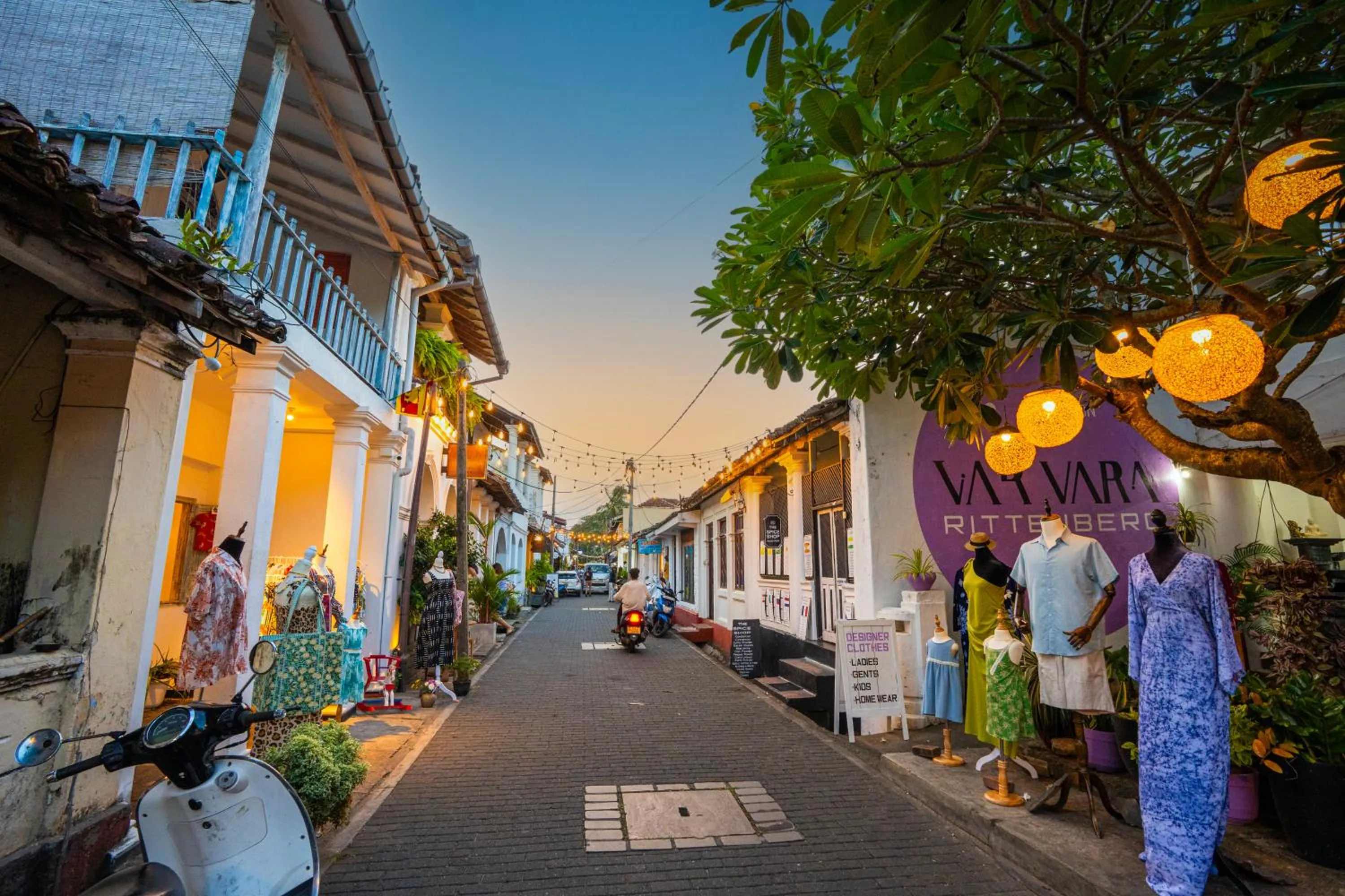 Albert Guest - Galle Fort