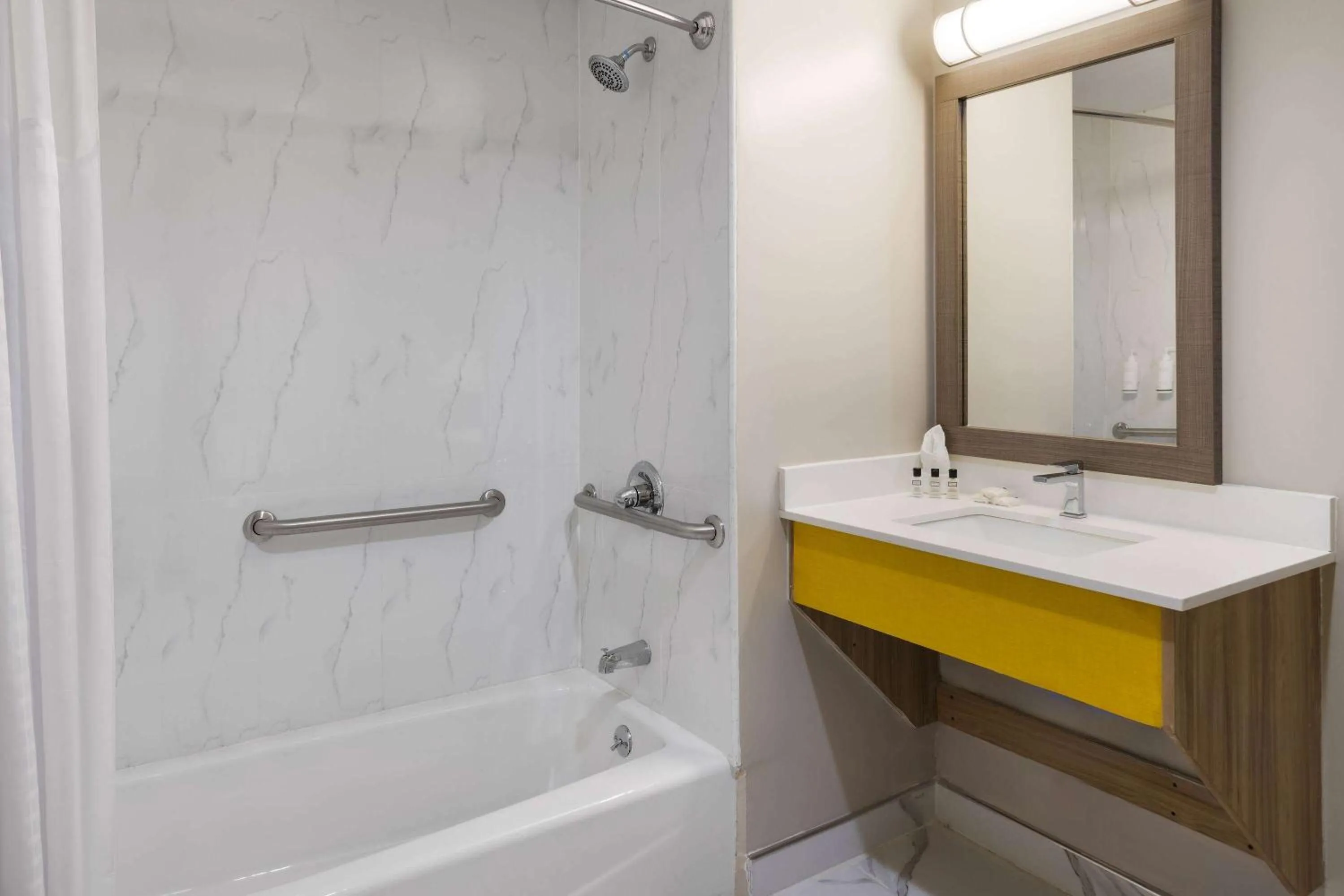 Bathroom in Days Inn by Wyndham Staten Island