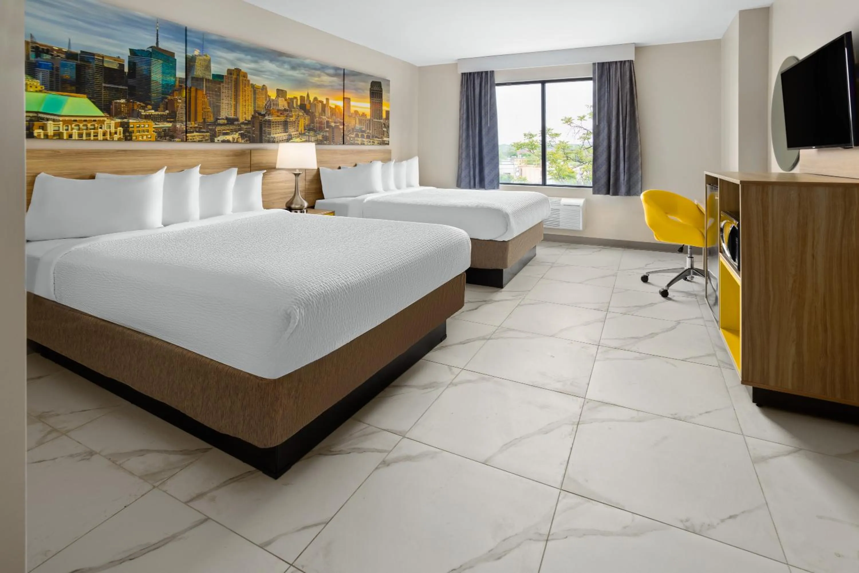 Bed in Days Inn by Wyndham Staten Island