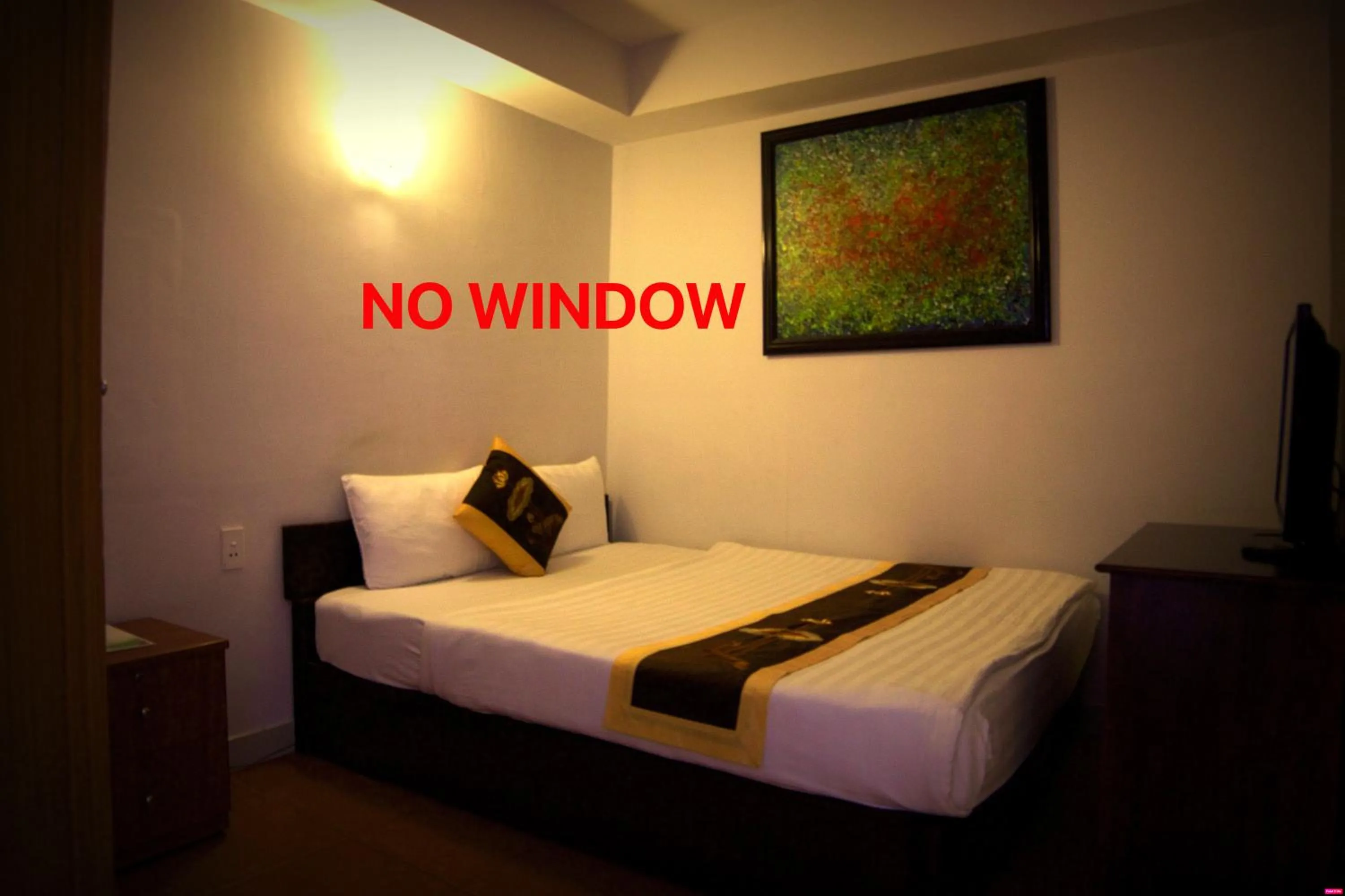 Bed in Saigon Amigo Hotel