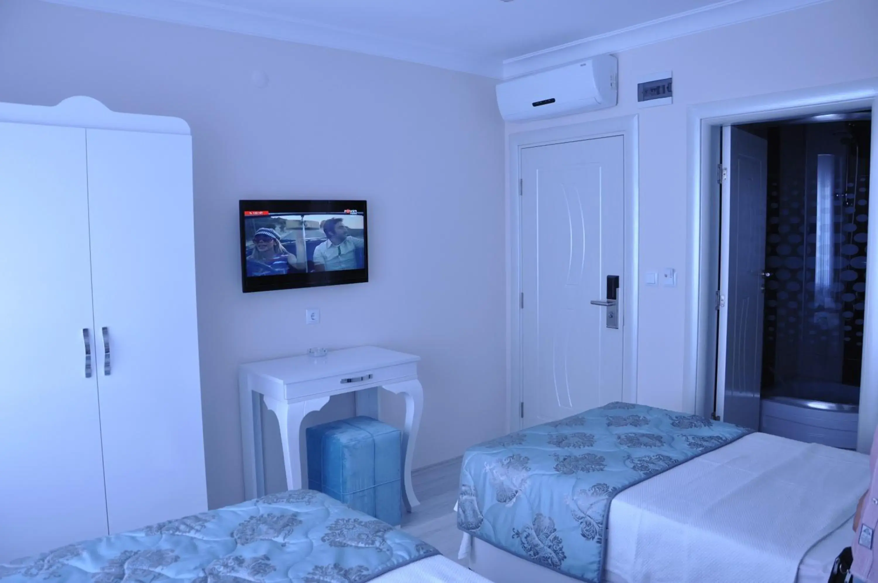 Twin Room in Hotel Iscen Twin Room in Hotel Iscen