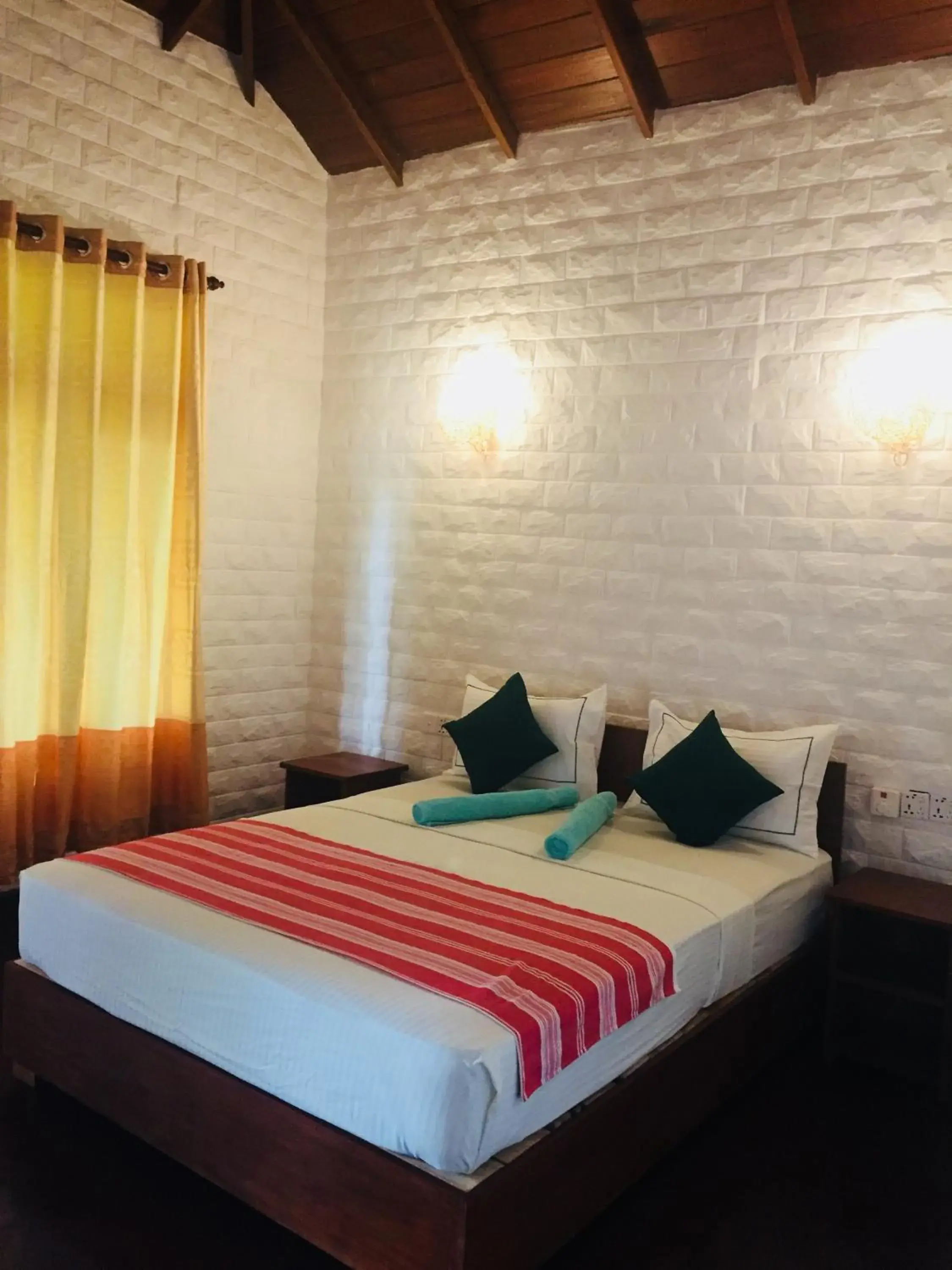 Deluxe Double Room with Balcony in Liyon Rest sigiriya Deluxe Double Room with Balcony in Liyon Rest sigiriya