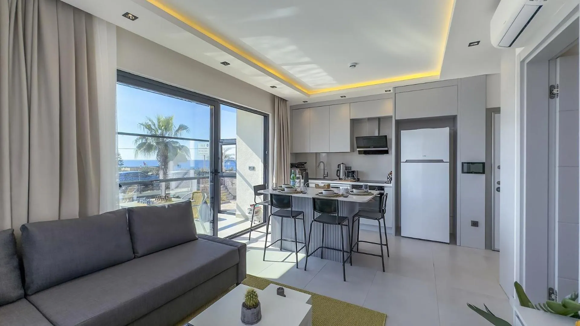 Kitchen or kitchenette in Ulu Panorama Residence