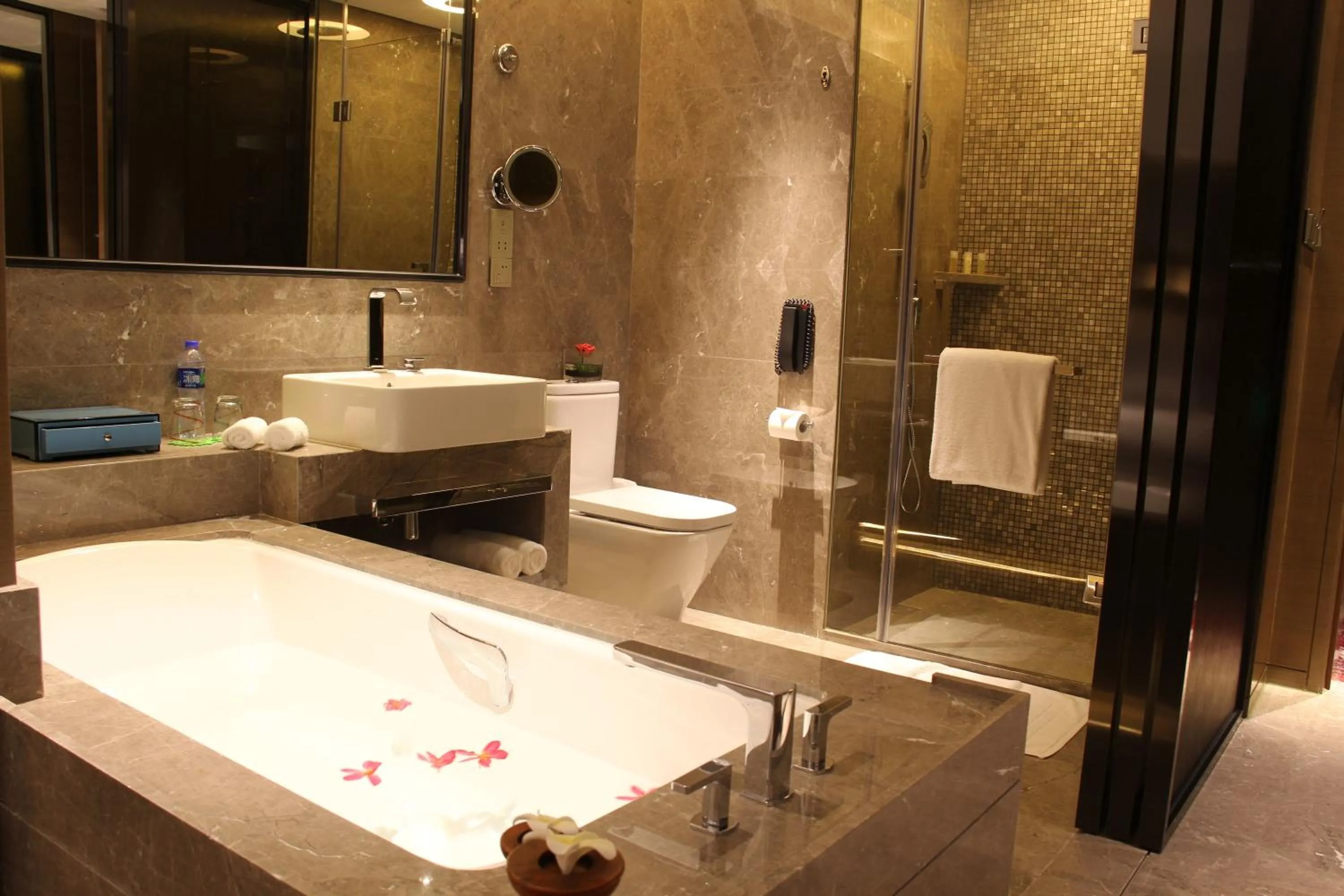 Bathroom in Wyndham JinJiang Hotel