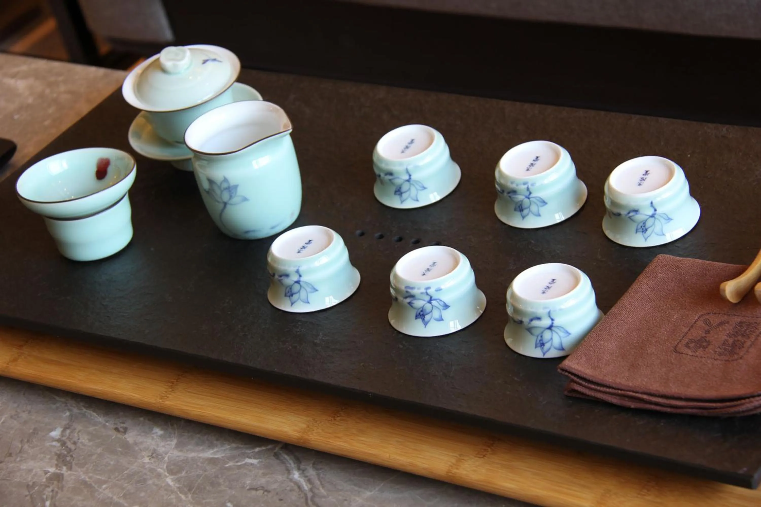 Decorative detail in Wyndham JinJiang Hotel