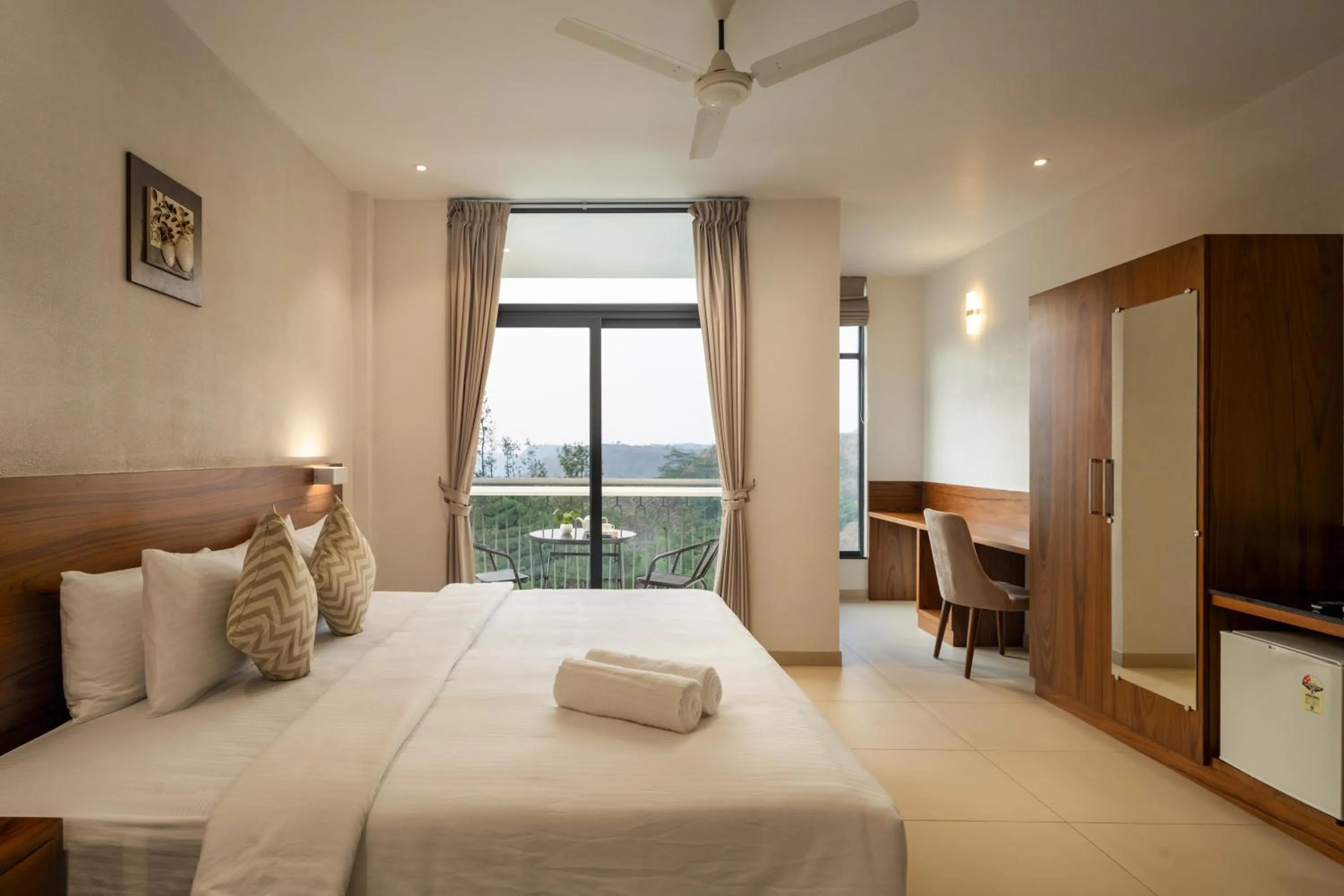 Bed in Winter Vale Green Stay Resorts