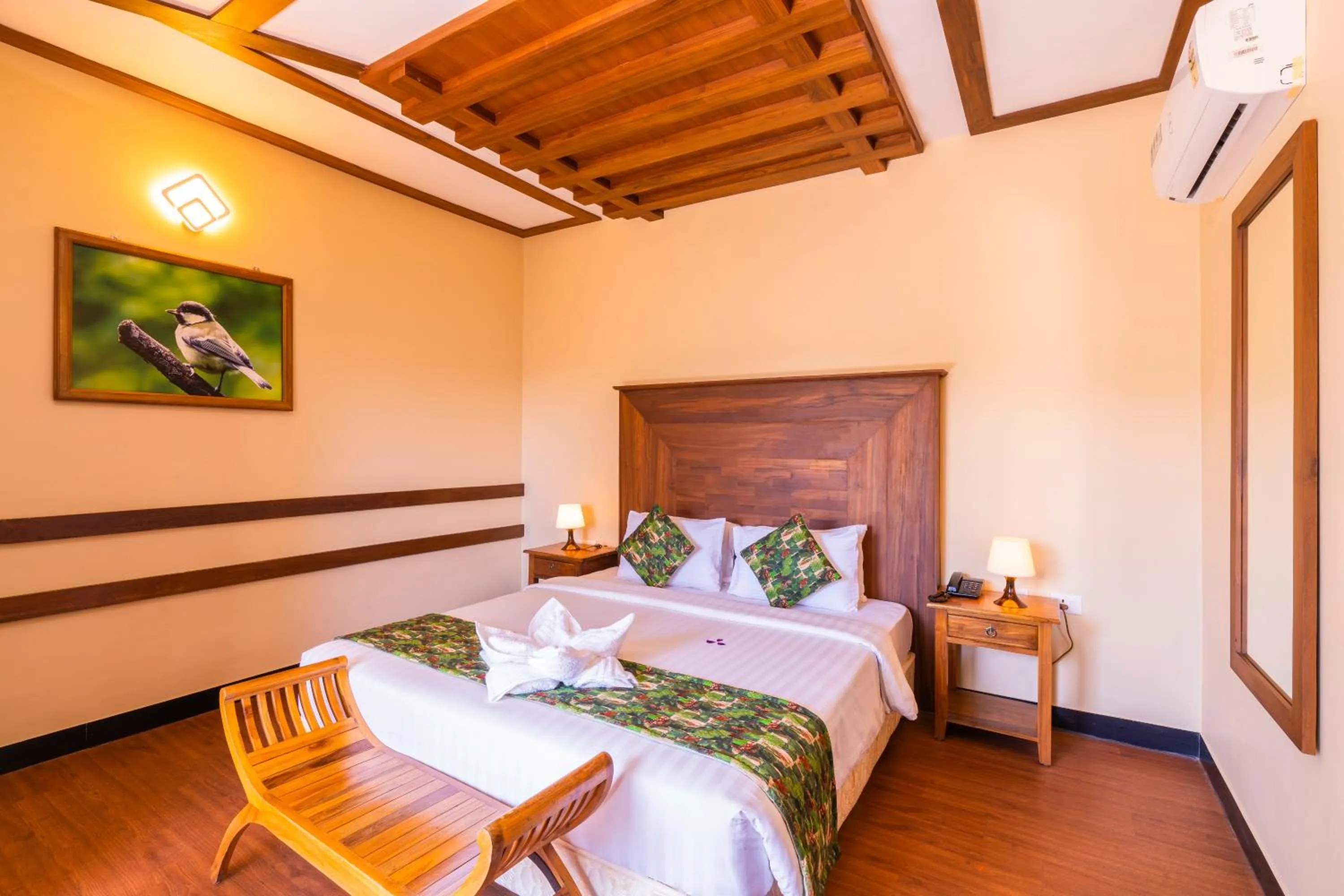 Bed in Winter Vale Green Stay Resorts