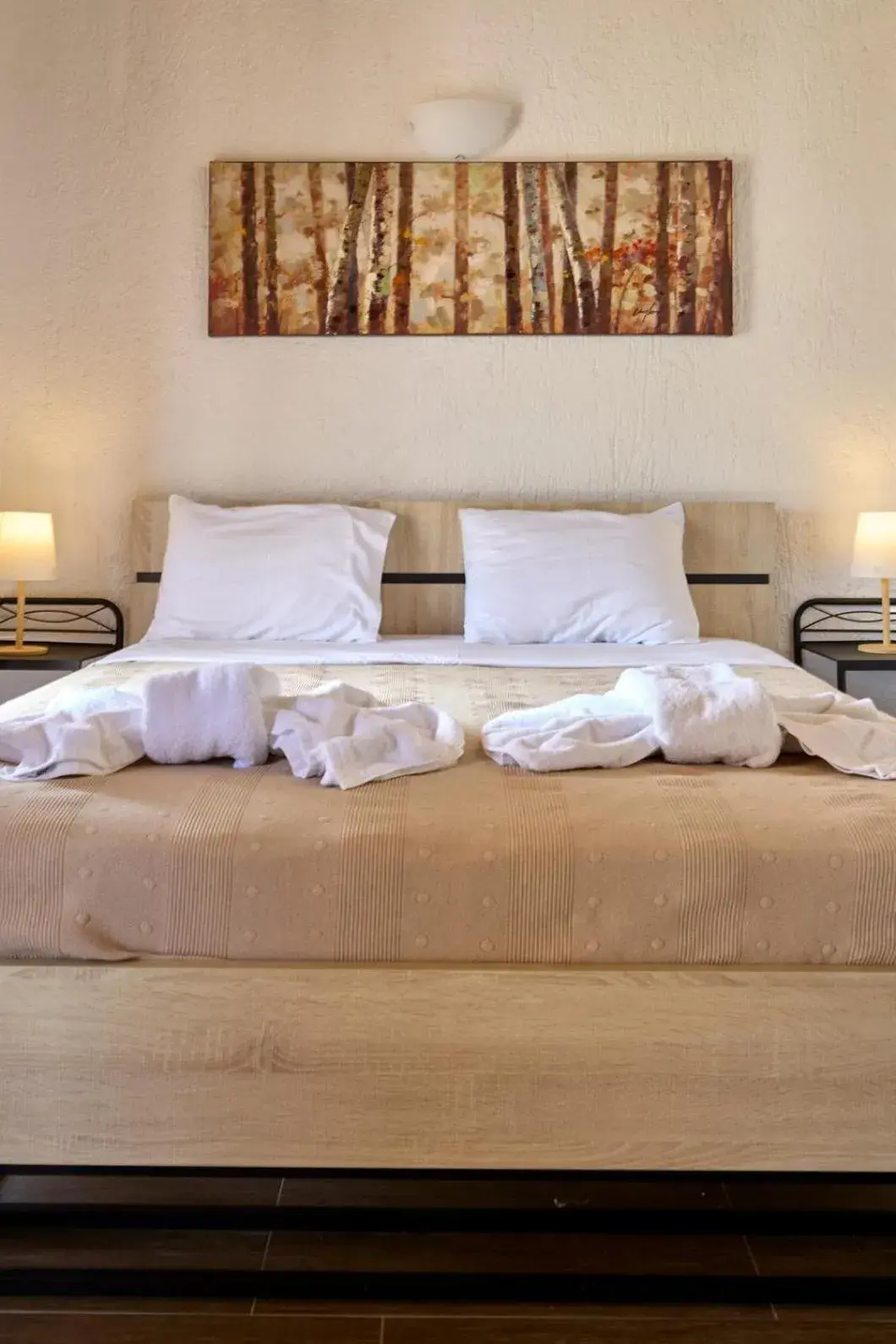 Double Room with Terrace in Omalia Village Double Room with Terrace in Omalia Village