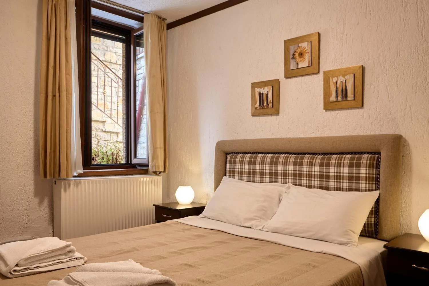 Bed in Omalia Village