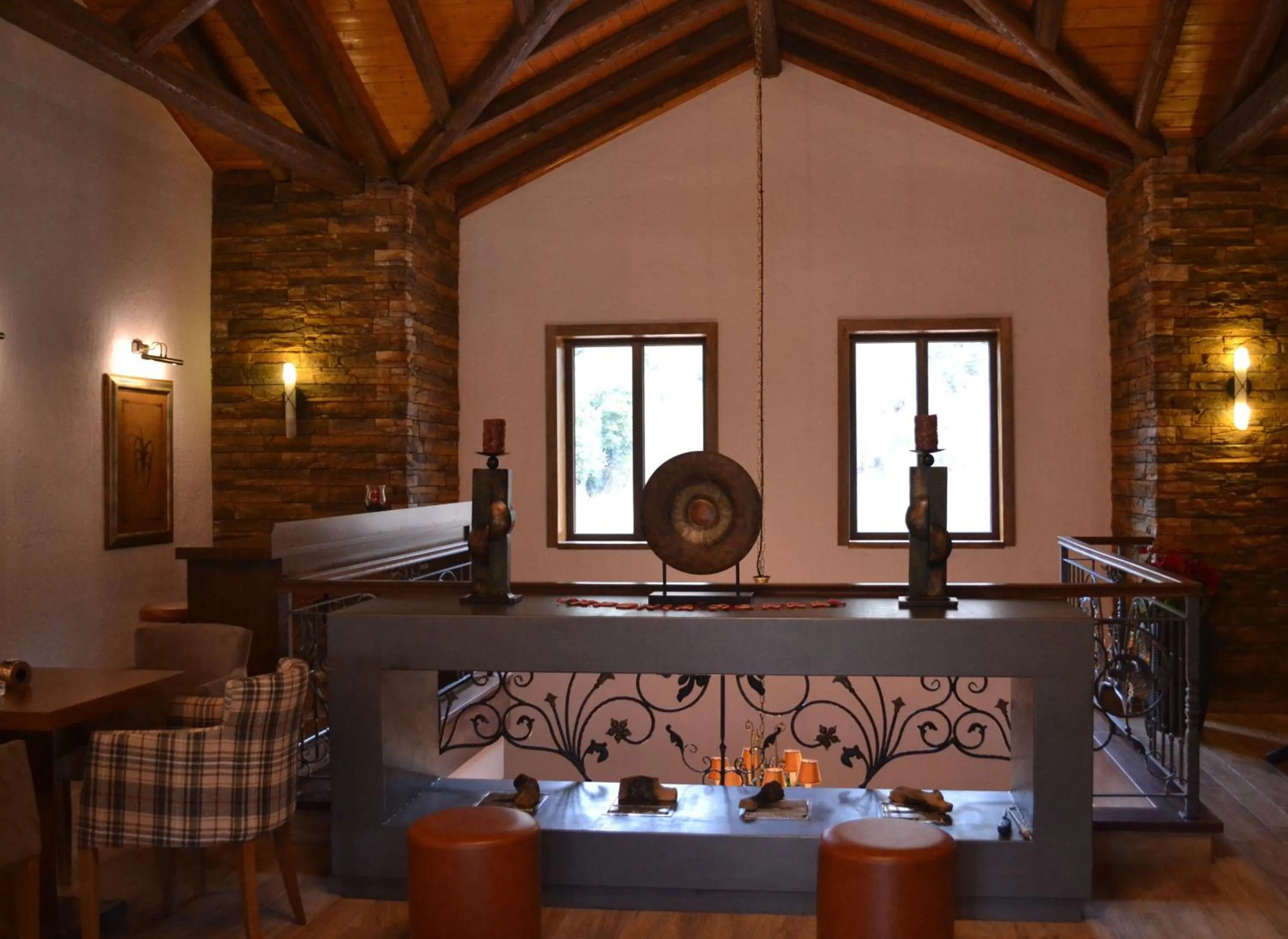 Communal lounge/ TV room in Omalia Village