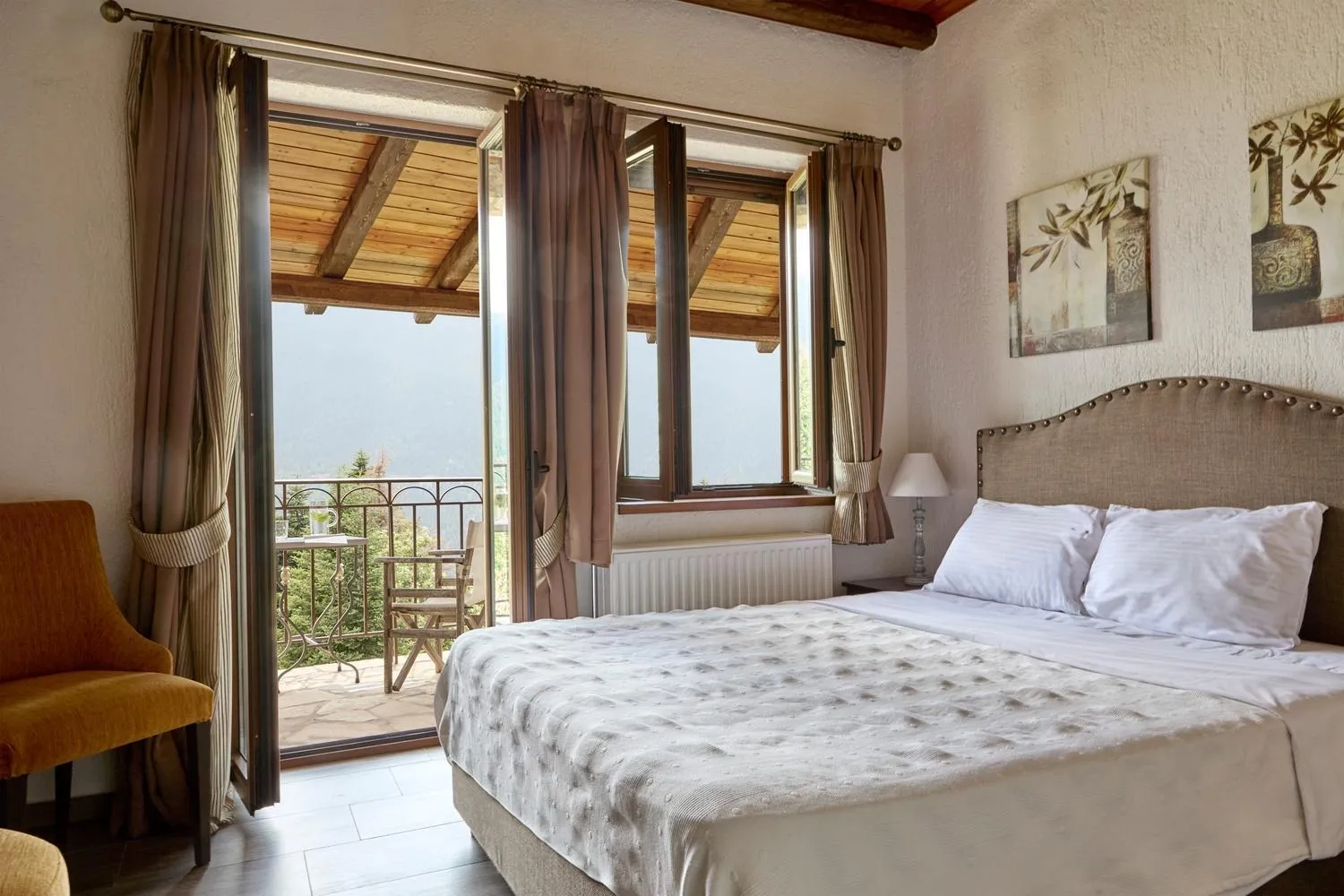 Bed in Omalia Village