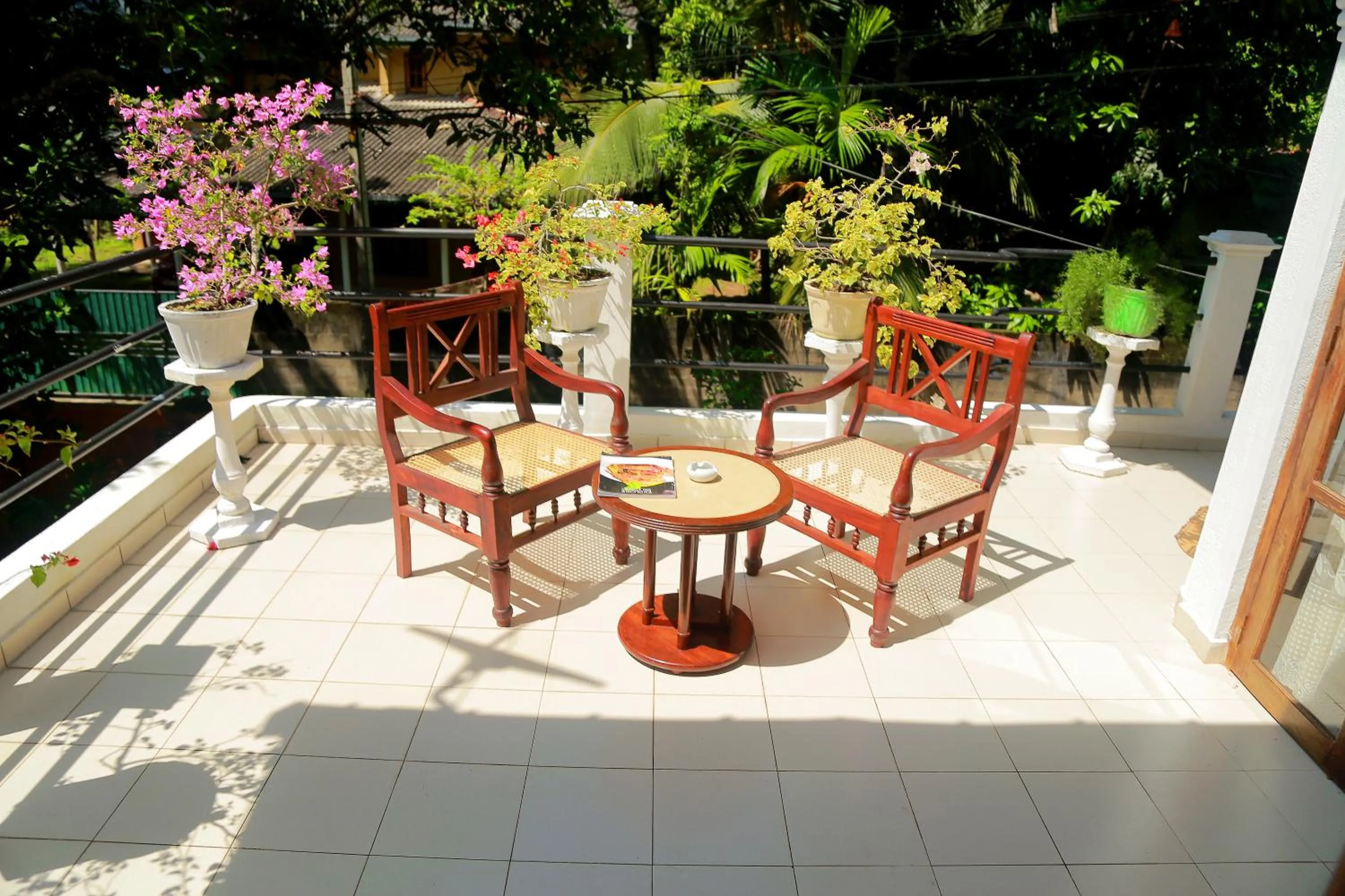 Holiday Nest Bed & Breakfast