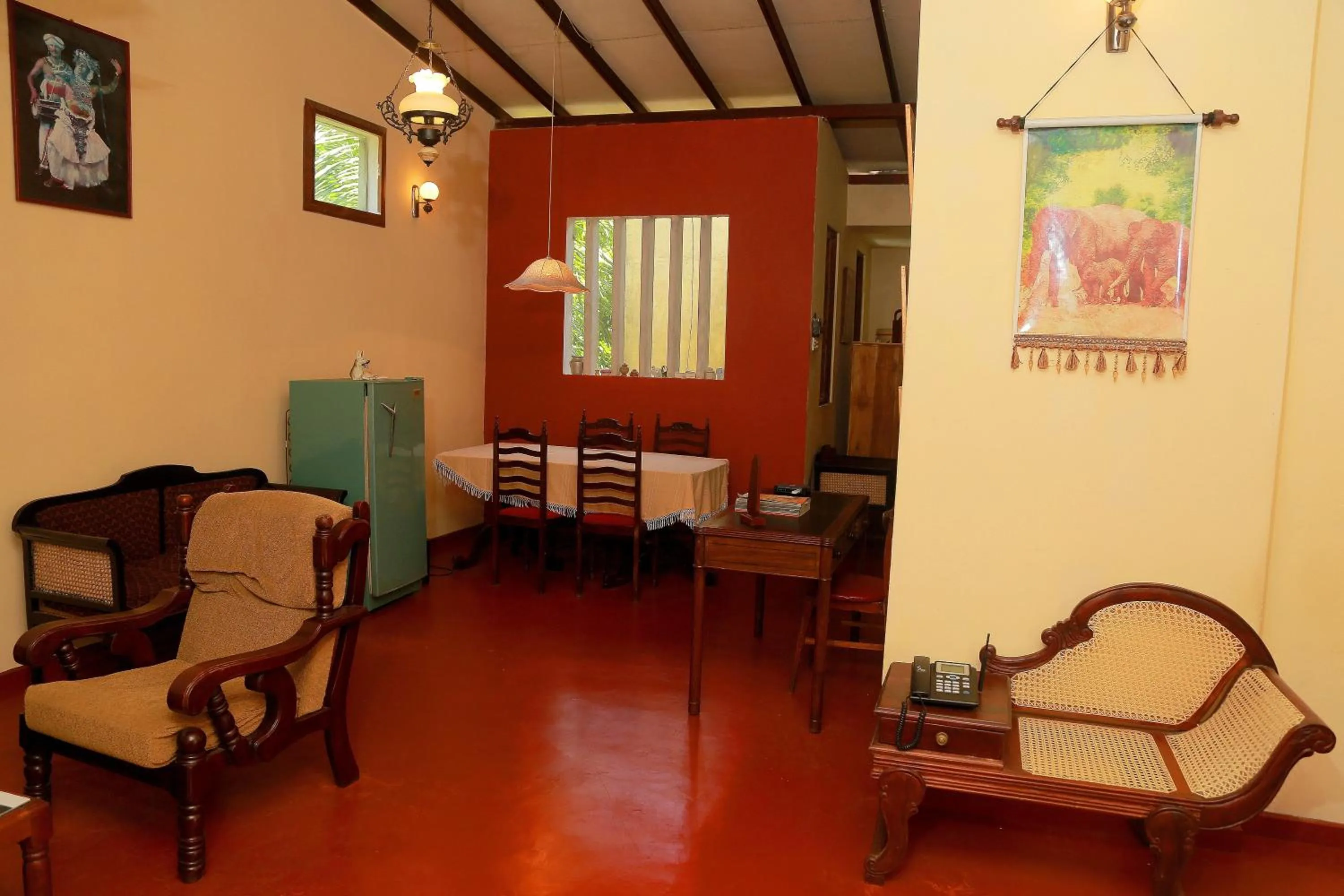 Holiday Nest Bed & Breakfast