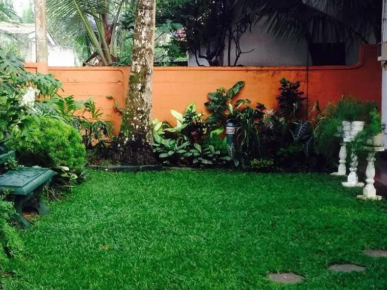 Holiday Nest Bed & Breakfast