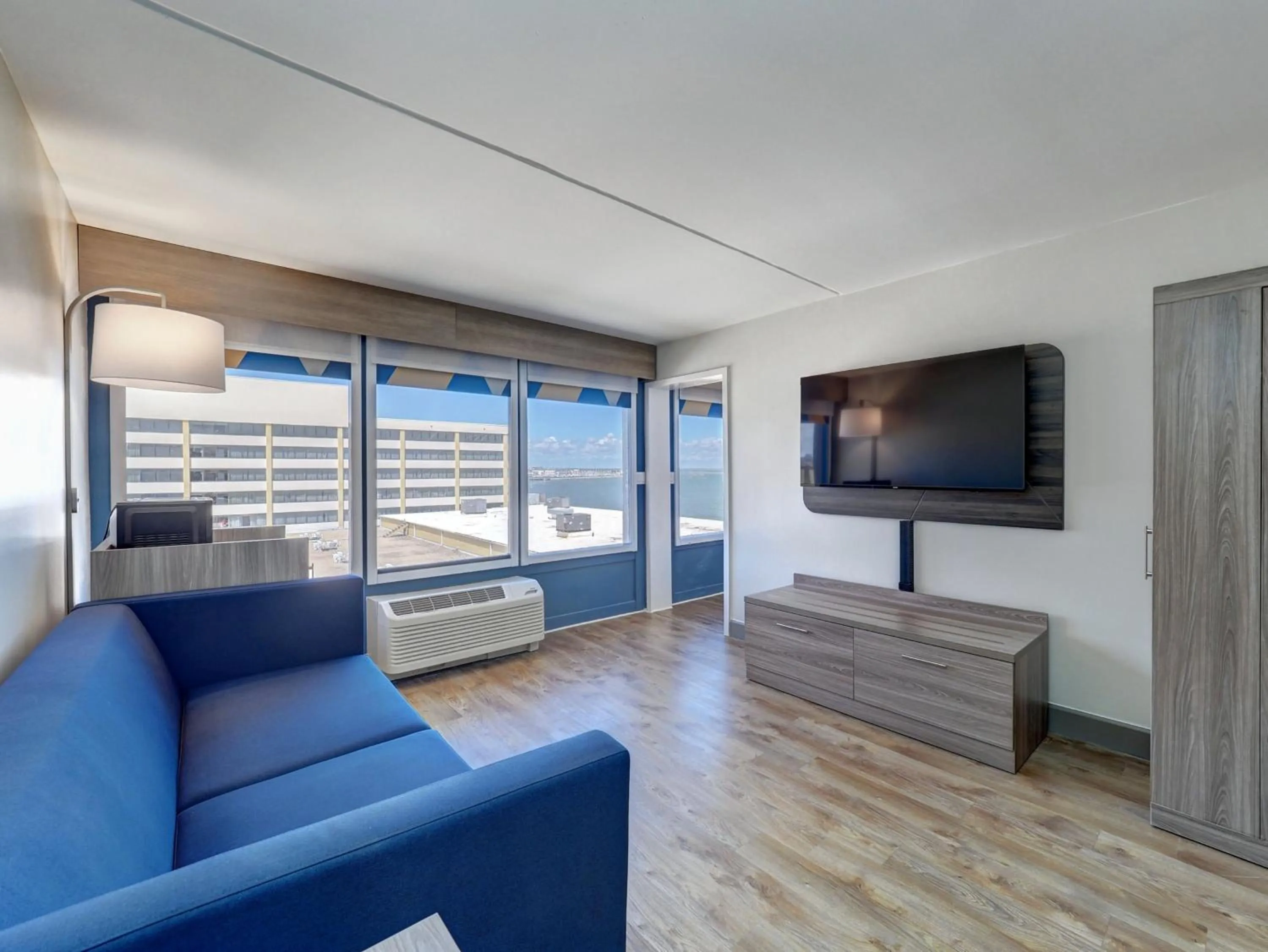 Photo of the whole room in Holiday Inn Express Corpus Christi - Beachfront by IHG