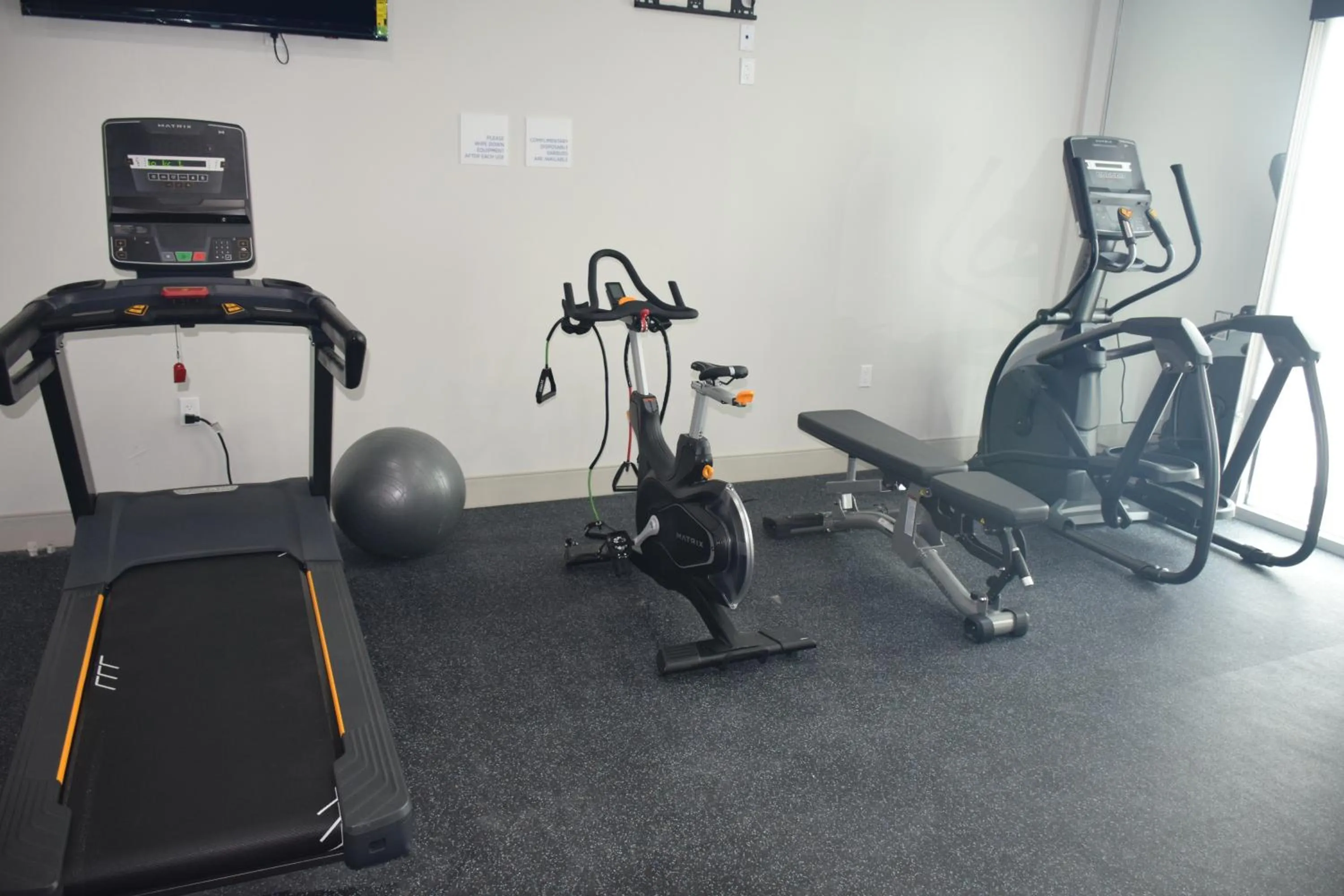 Fitness centre/facilities in Holiday Inn Express Corpus Christi - Beachfront by IHG