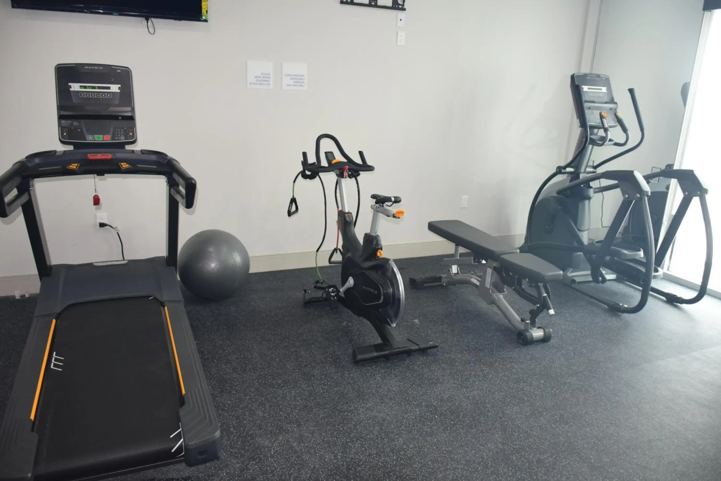 Fitness centre/facilities in Holiday Inn Express Corpus Christi - Beachfront by IHG Fitness centre/facilities in Holiday Inn Express Corpus Christi - Beachfront by IHG