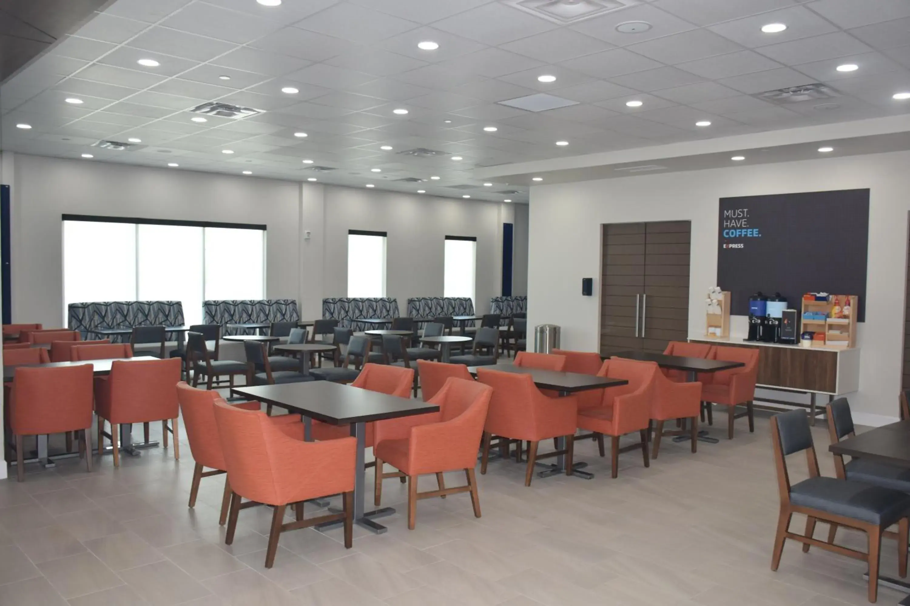 Breakfast in Holiday Inn Express Corpus Christi - Beachfront by IHG Breakfast in Holiday Inn Express Corpus Christi - Beachfront by IHG