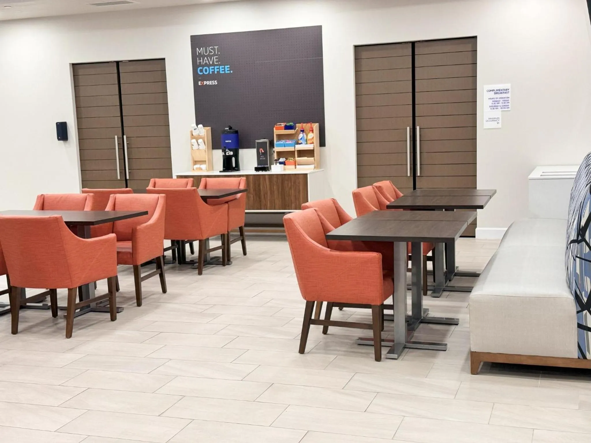 Breakfast in Holiday Inn Express Corpus Christi - Beachfront by IHG