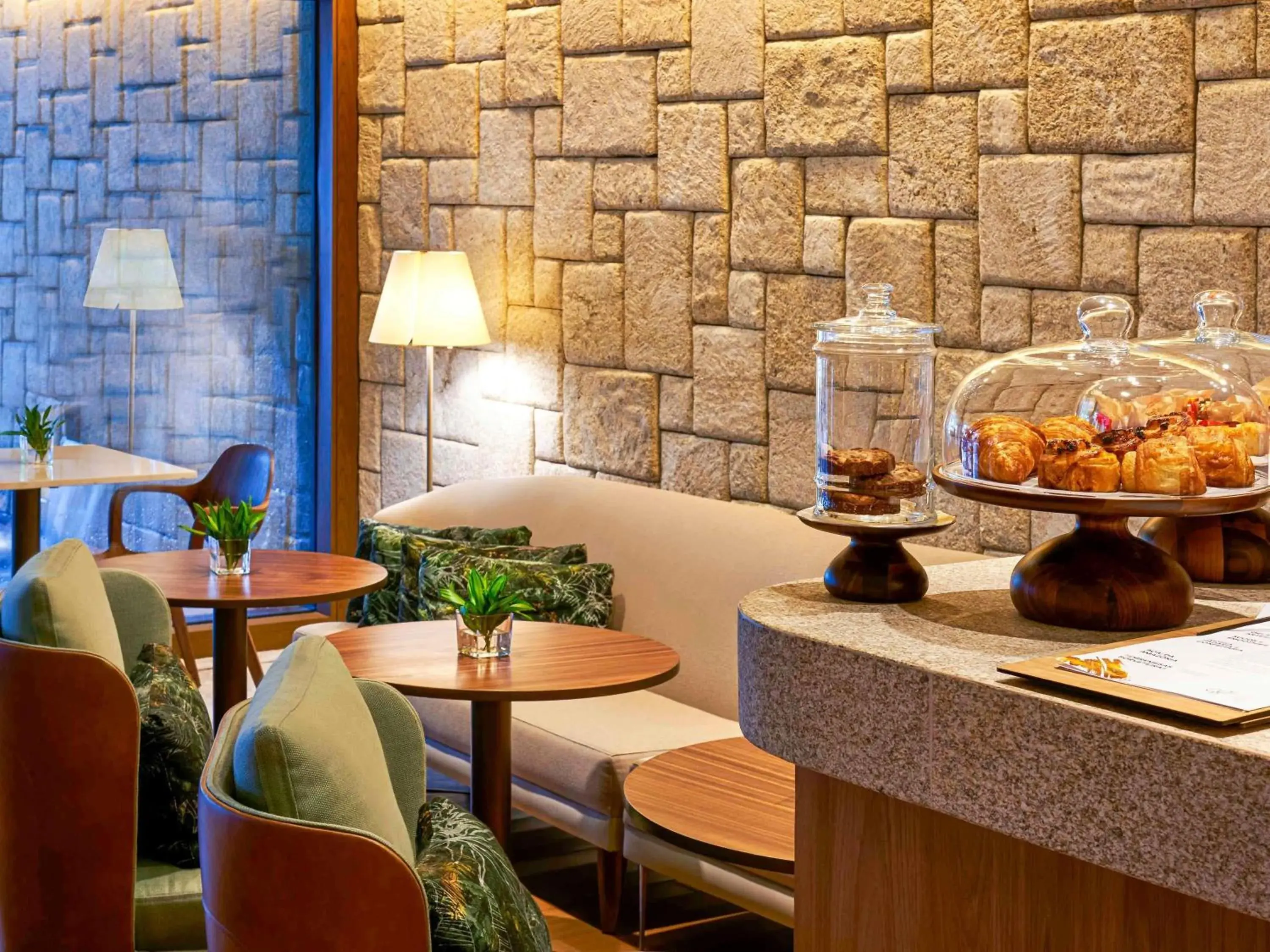 Restaurant/places to eat in Fairmont Rio de Janeiro Copacabana Restaurant/places to eat in Fairmont Rio de Janeiro Copacabana