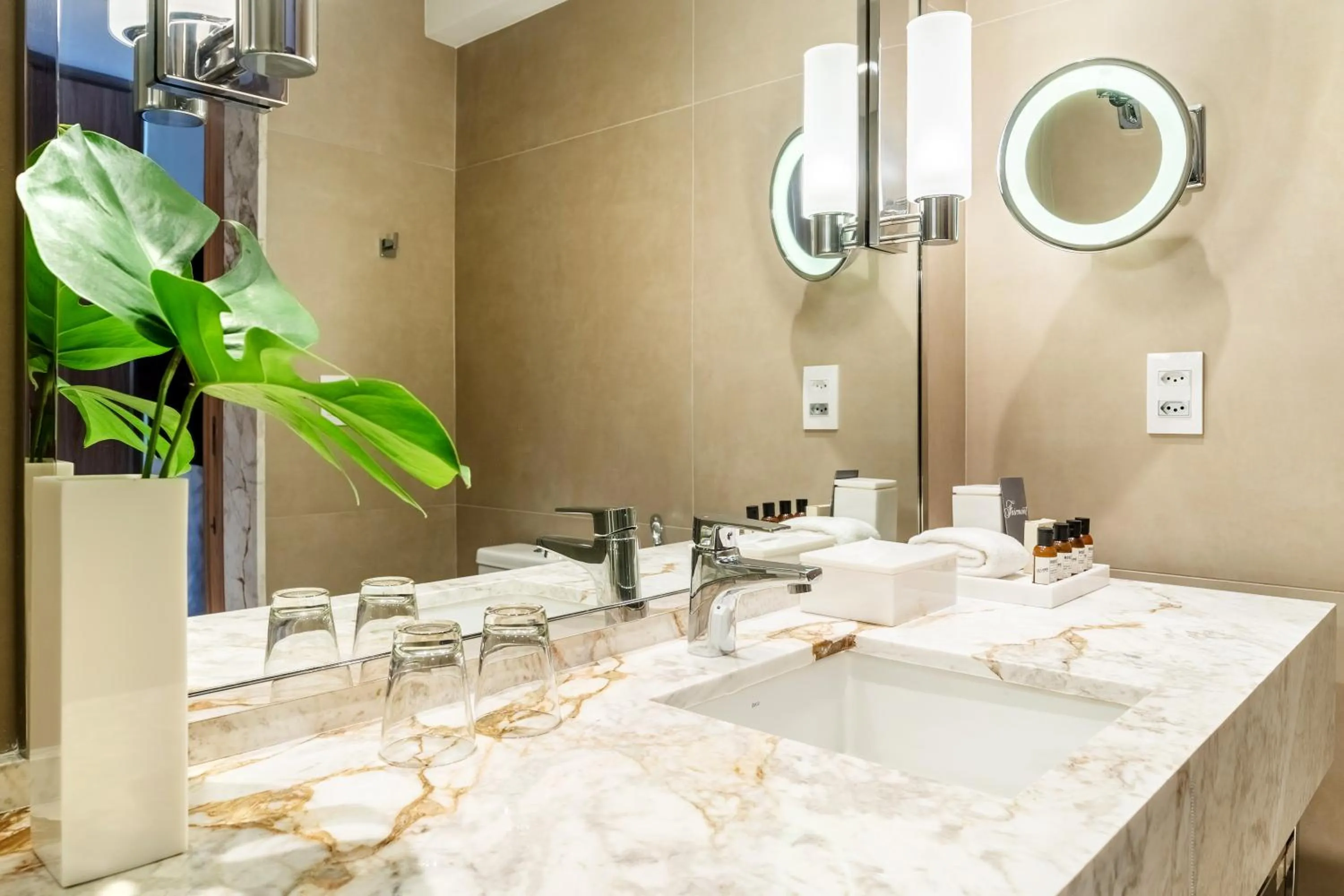 Bathroom in Fairmont Rio de Janeiro Copacabana