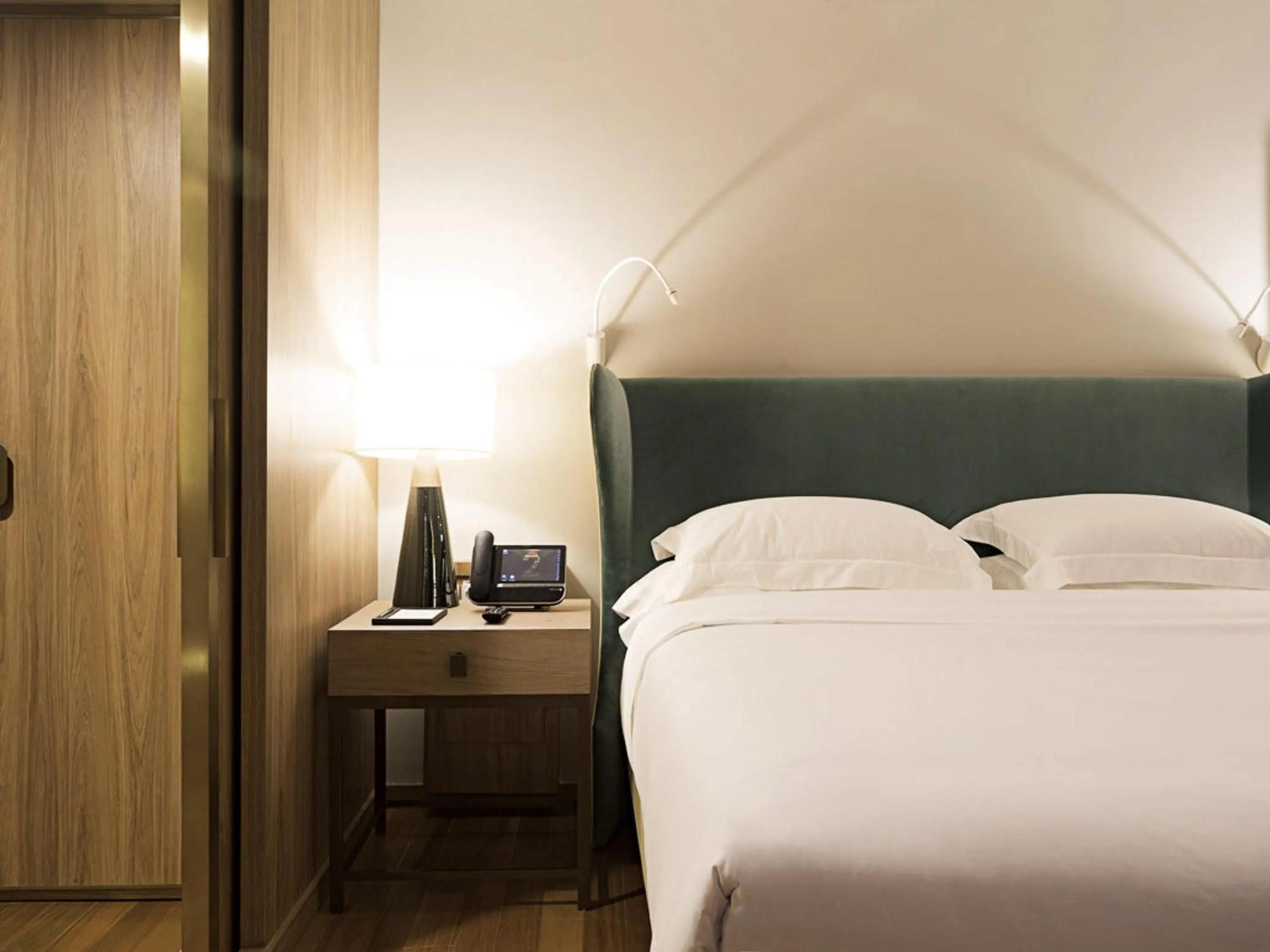 Bedroom, Bed in Fairmont Rio de Janeiro Copacabana