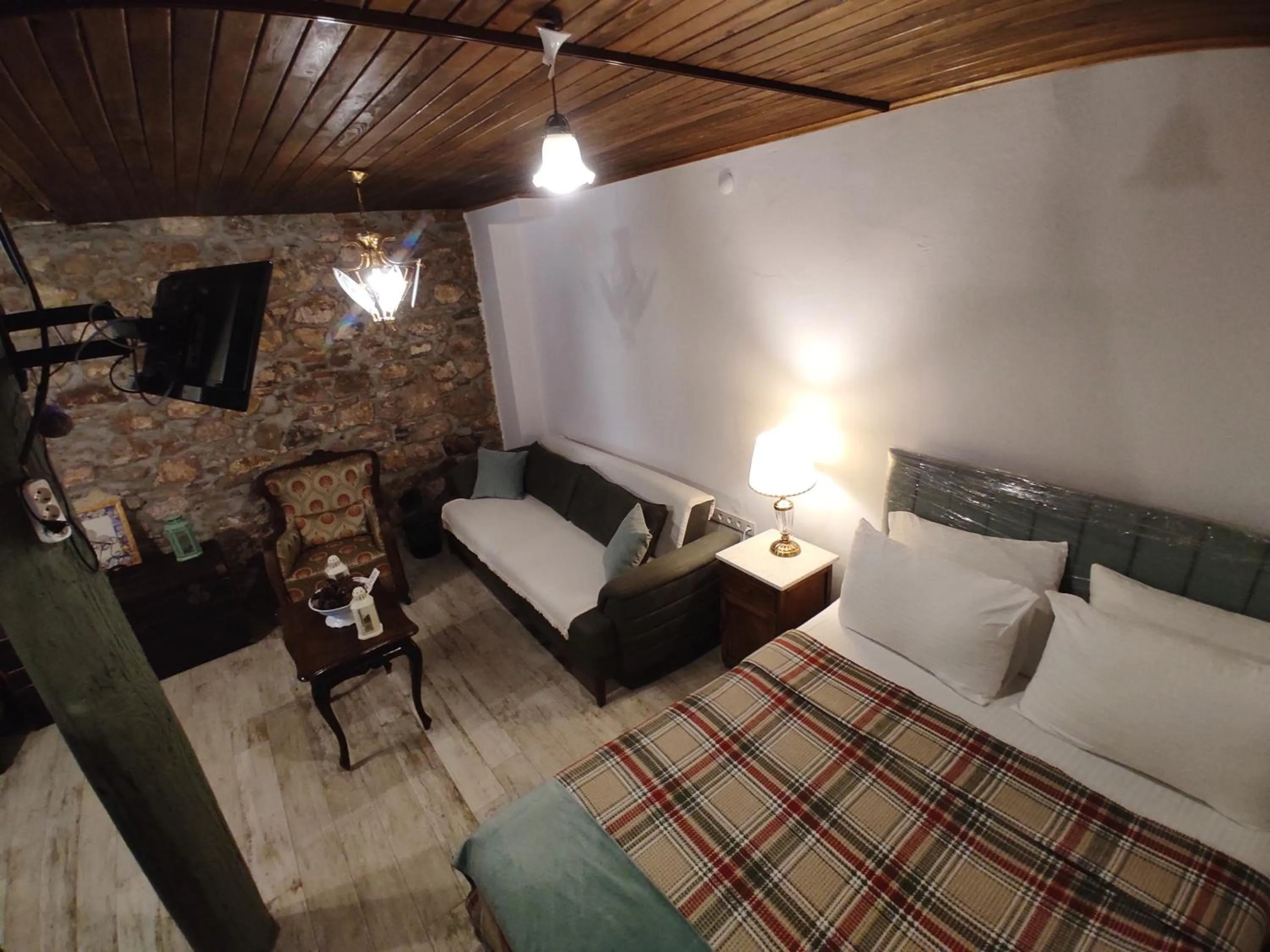 Photo of the whole room in Kidoni Macaron Guesthouse